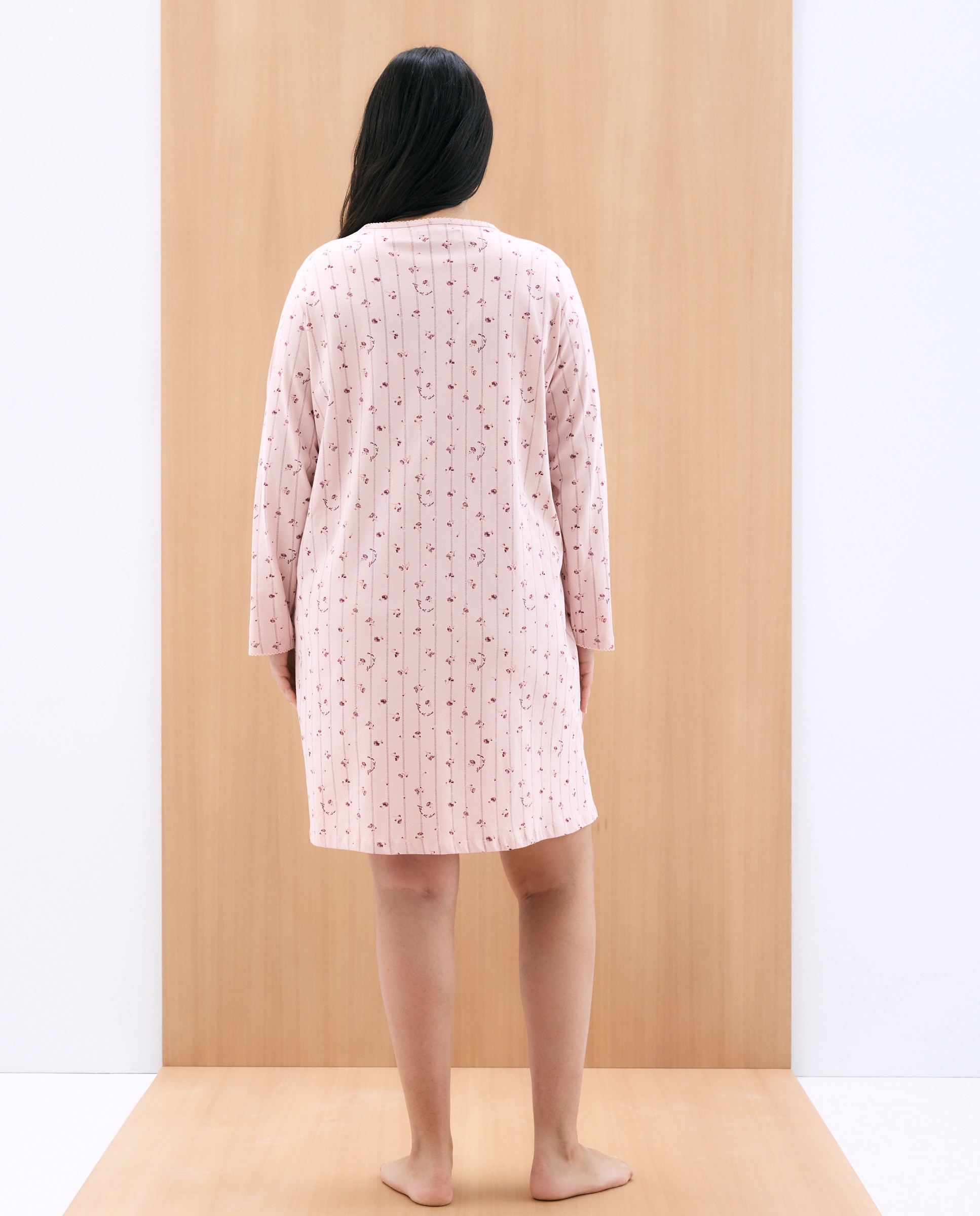 Camisa de Dormir de Manga Comprida com Estampado e Detalhe na Gola Rosa-3