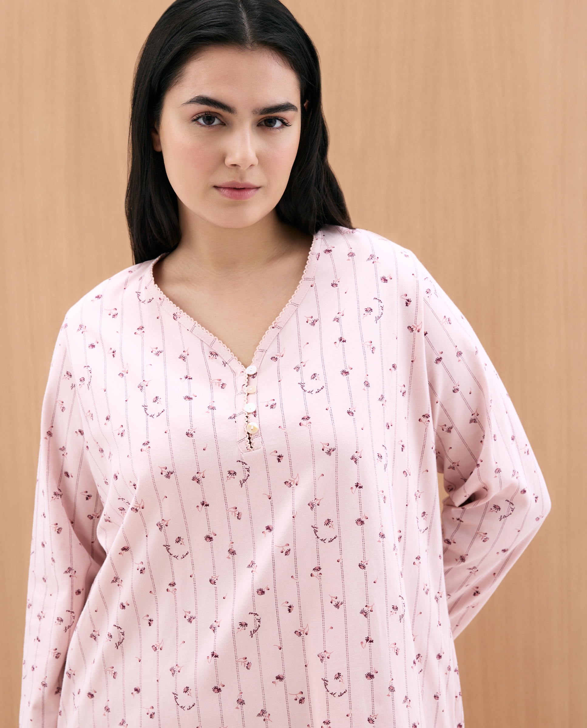 Camisa de Dormir de Manga Comprida com Estampado e Detalhe na Gola Rosa-2