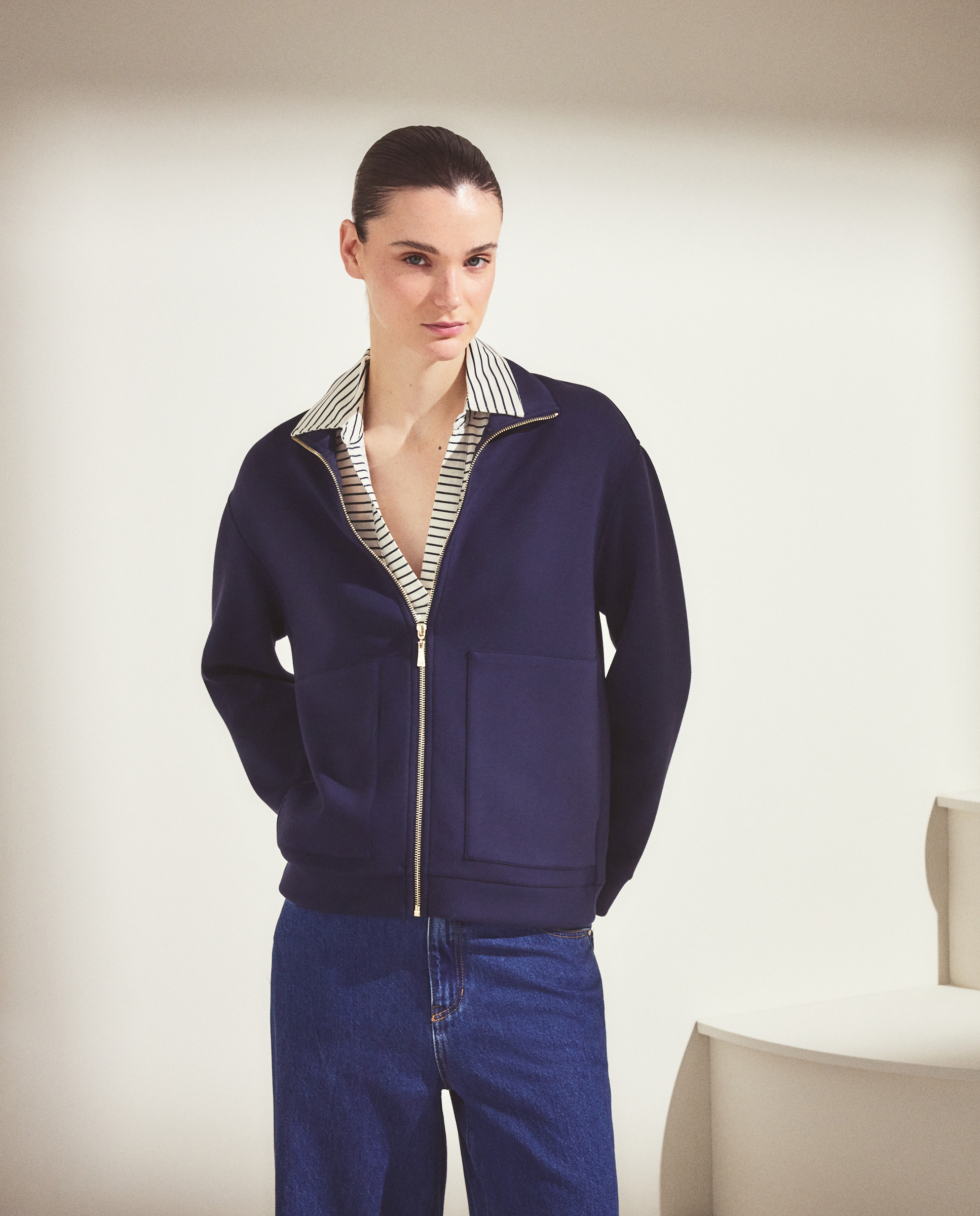 Sweatshirt Clássica Aberta de Cupro Azul-marinho-1