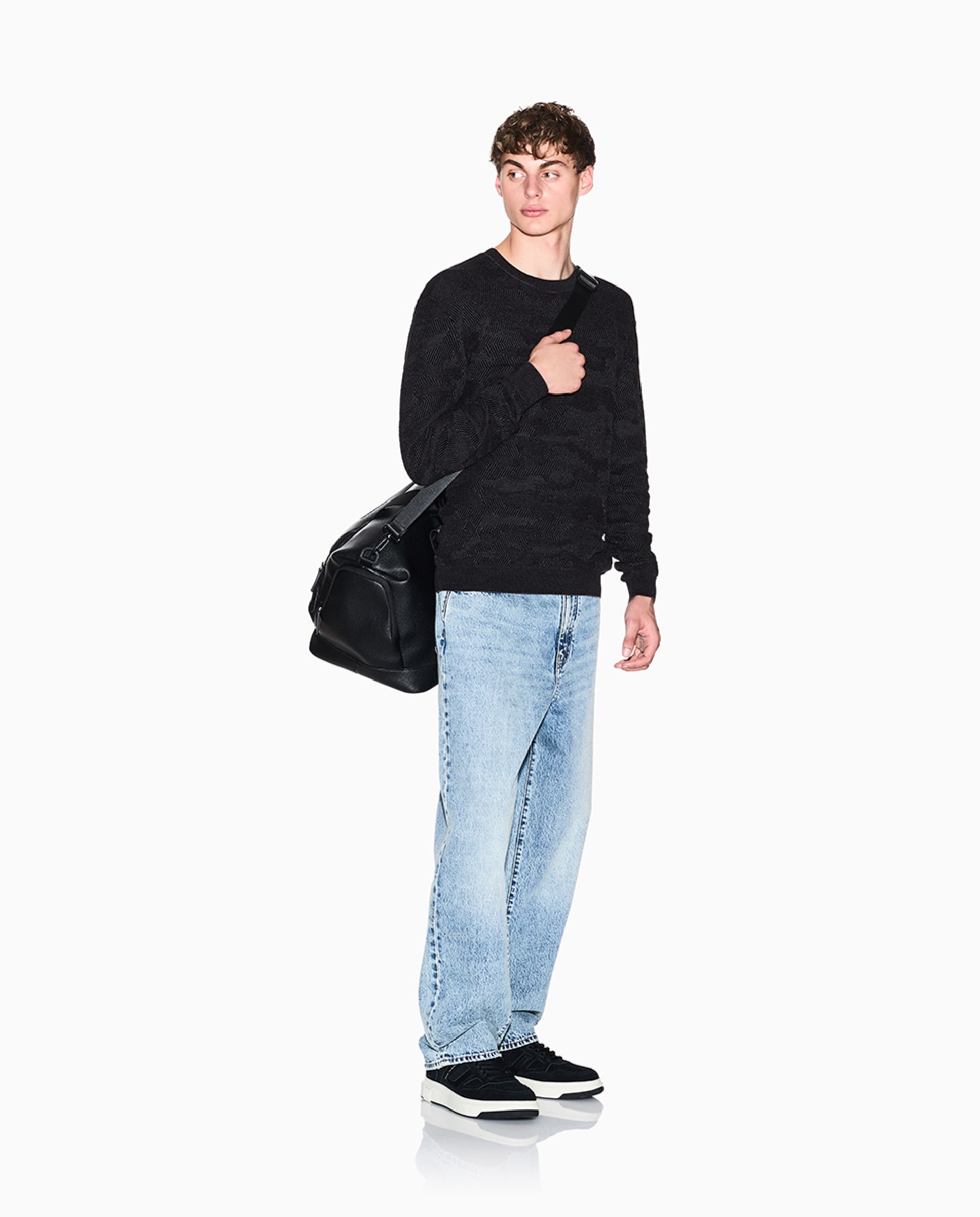 Camisola de Malha Regular Fit com Gola Redonda Preto-5