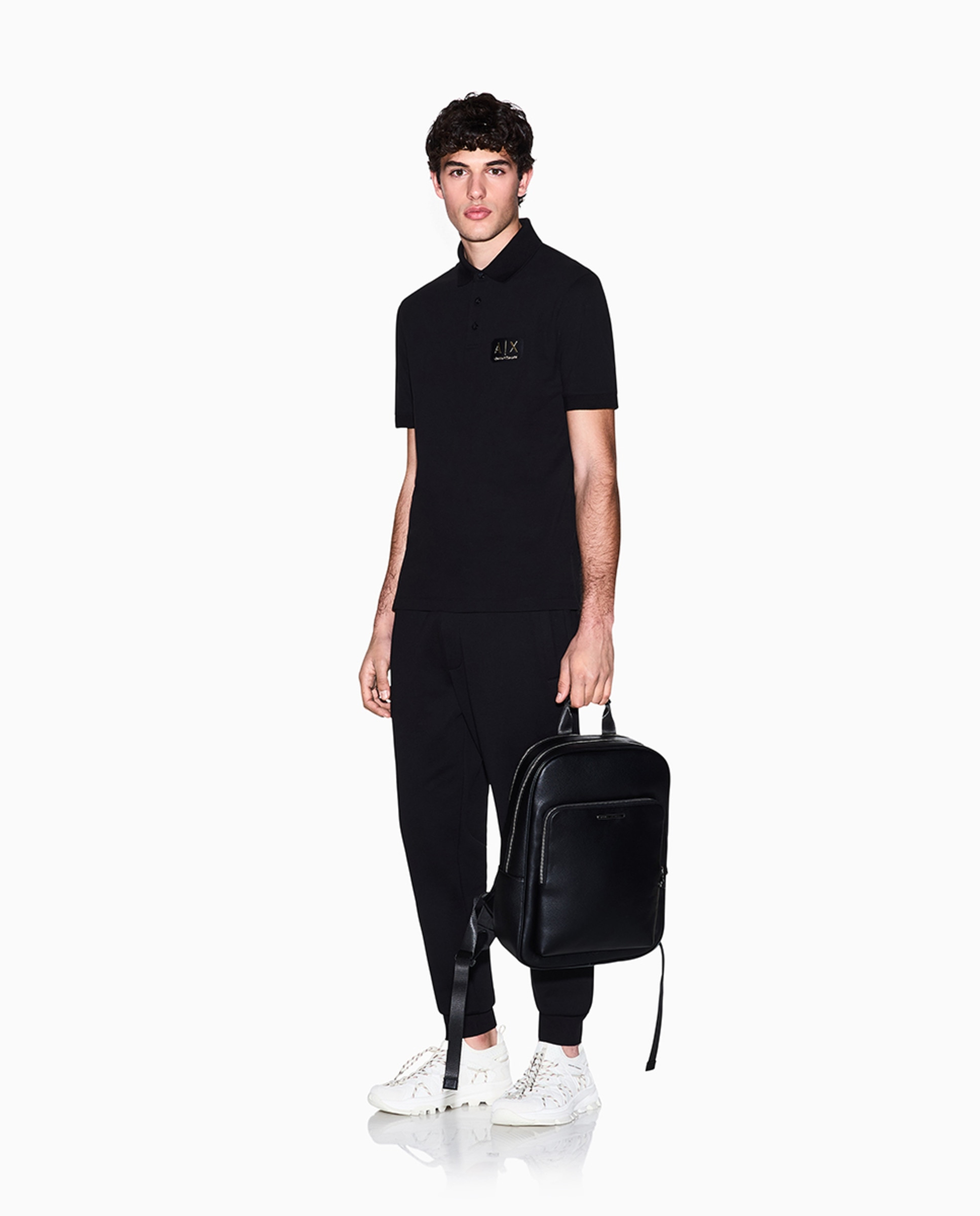 Polo Piqué Regular Fit com Manga Curta Preto-5