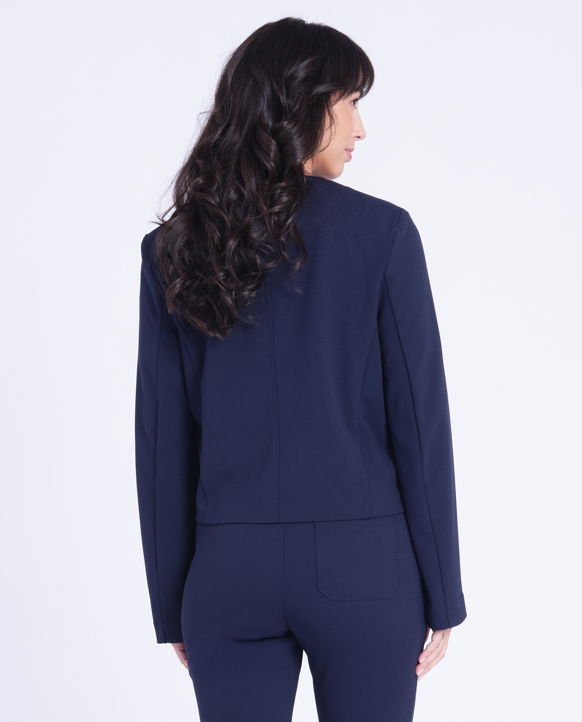 Casaco Curto em Crepe Azul-2