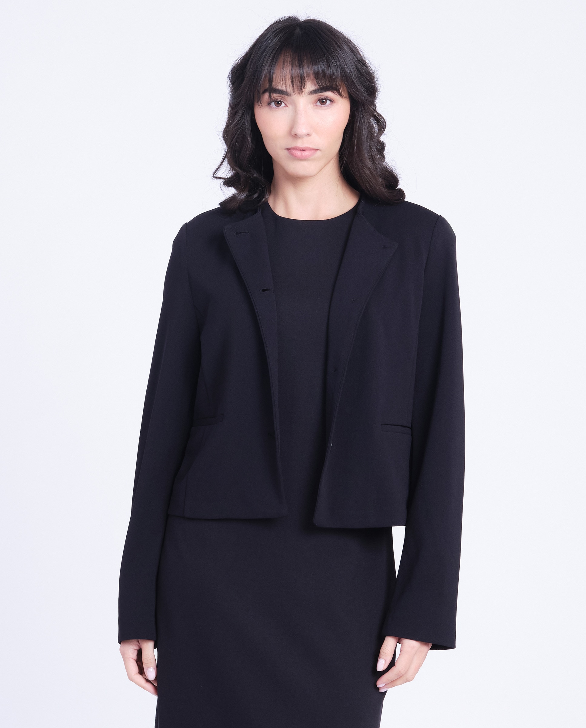 Imagem 0 de Casaco Curto em Crepe