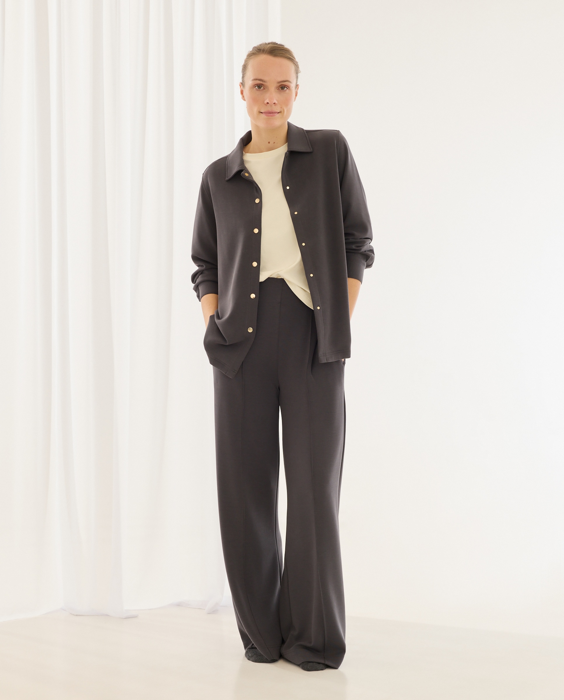 Sobrecamisa com Bolso Preto-2