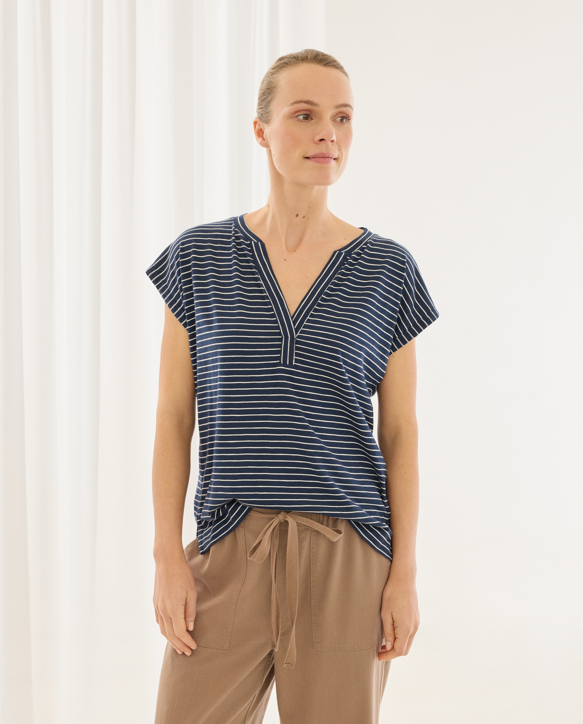 Imagem 0 de T-shirt Básica às Riscas