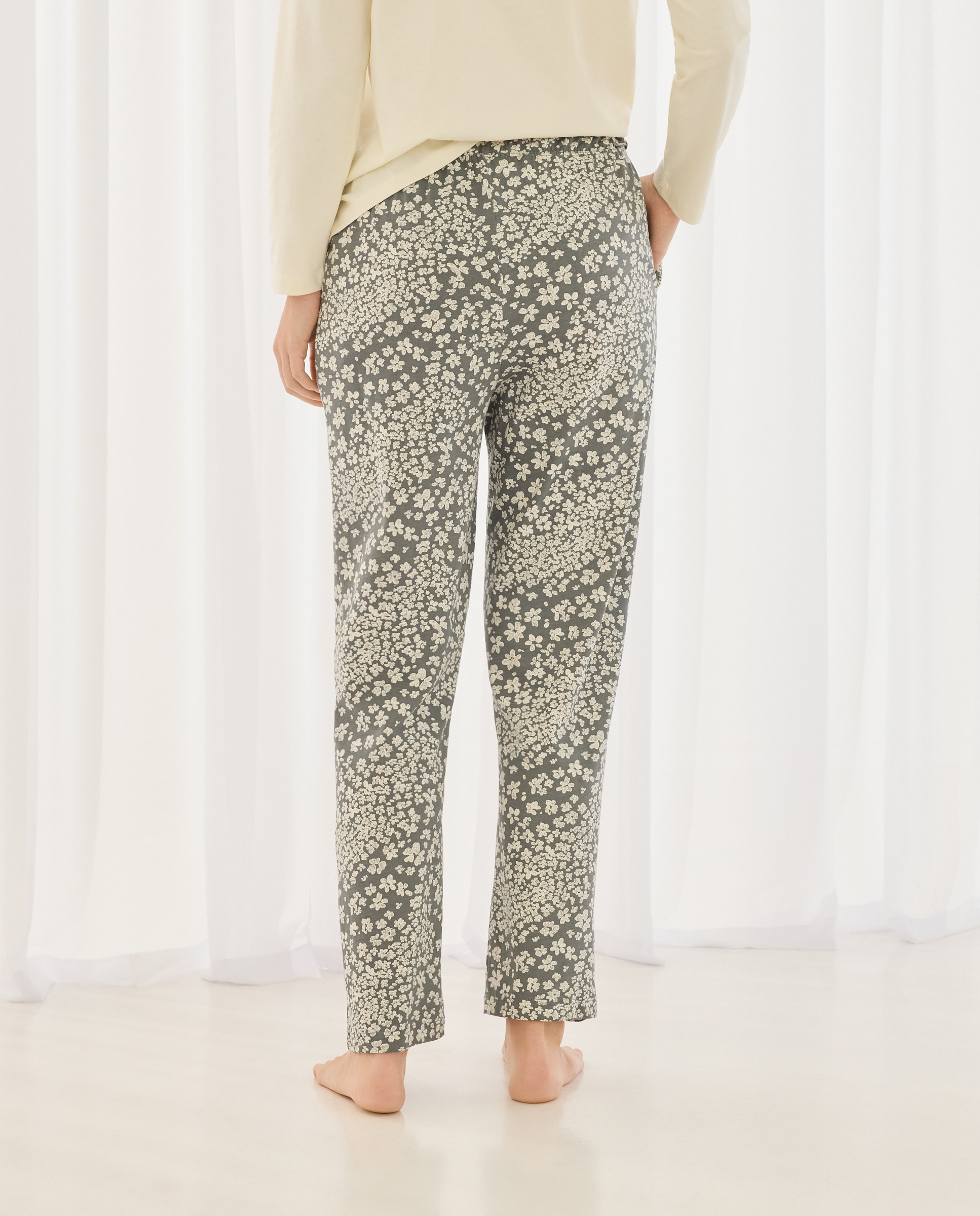 Calças de Pijama com Estampado Floral e Detalhes de Piconela Branco-3