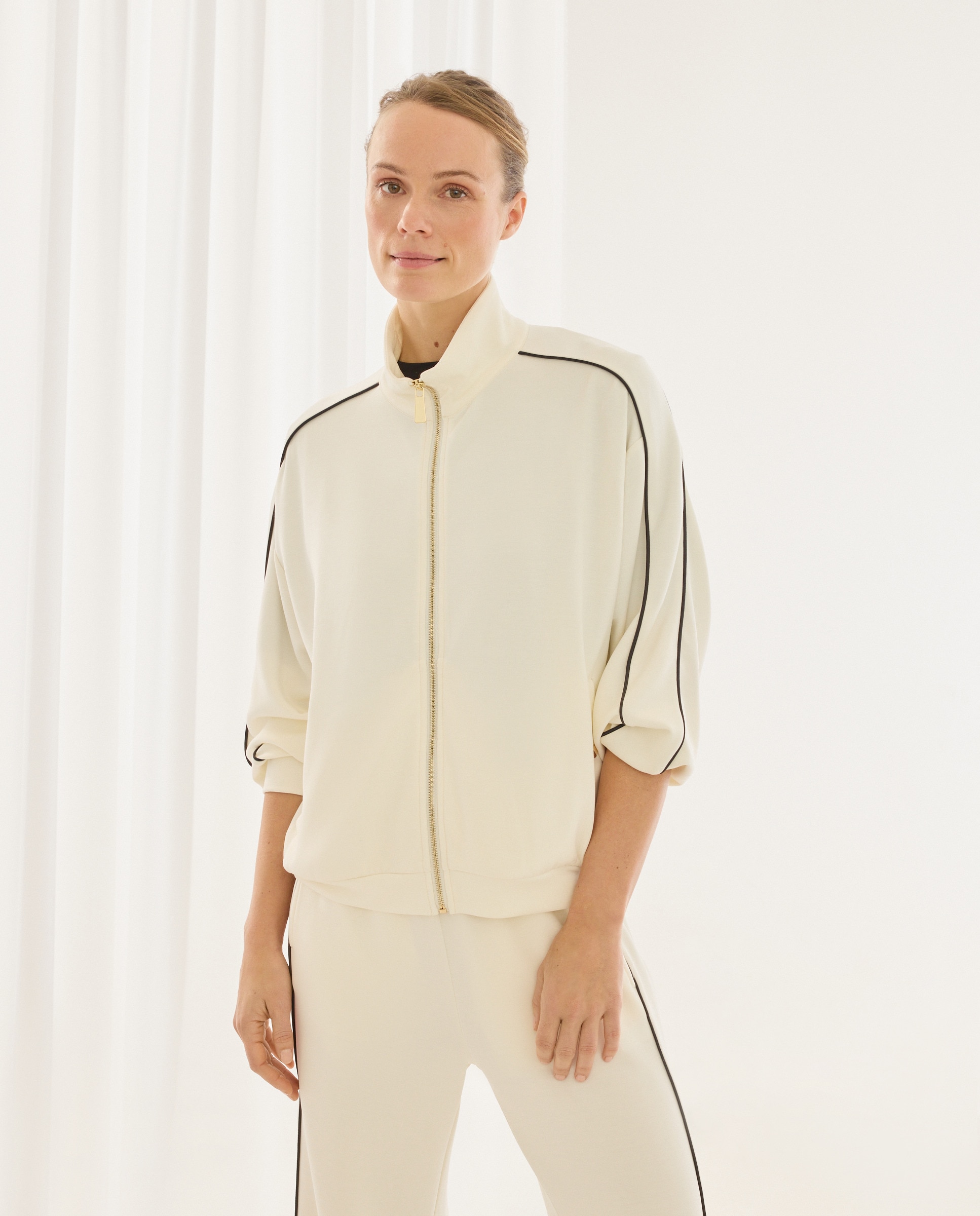 Sobrecamisa Lisa com Bolso Branco-marfim-1