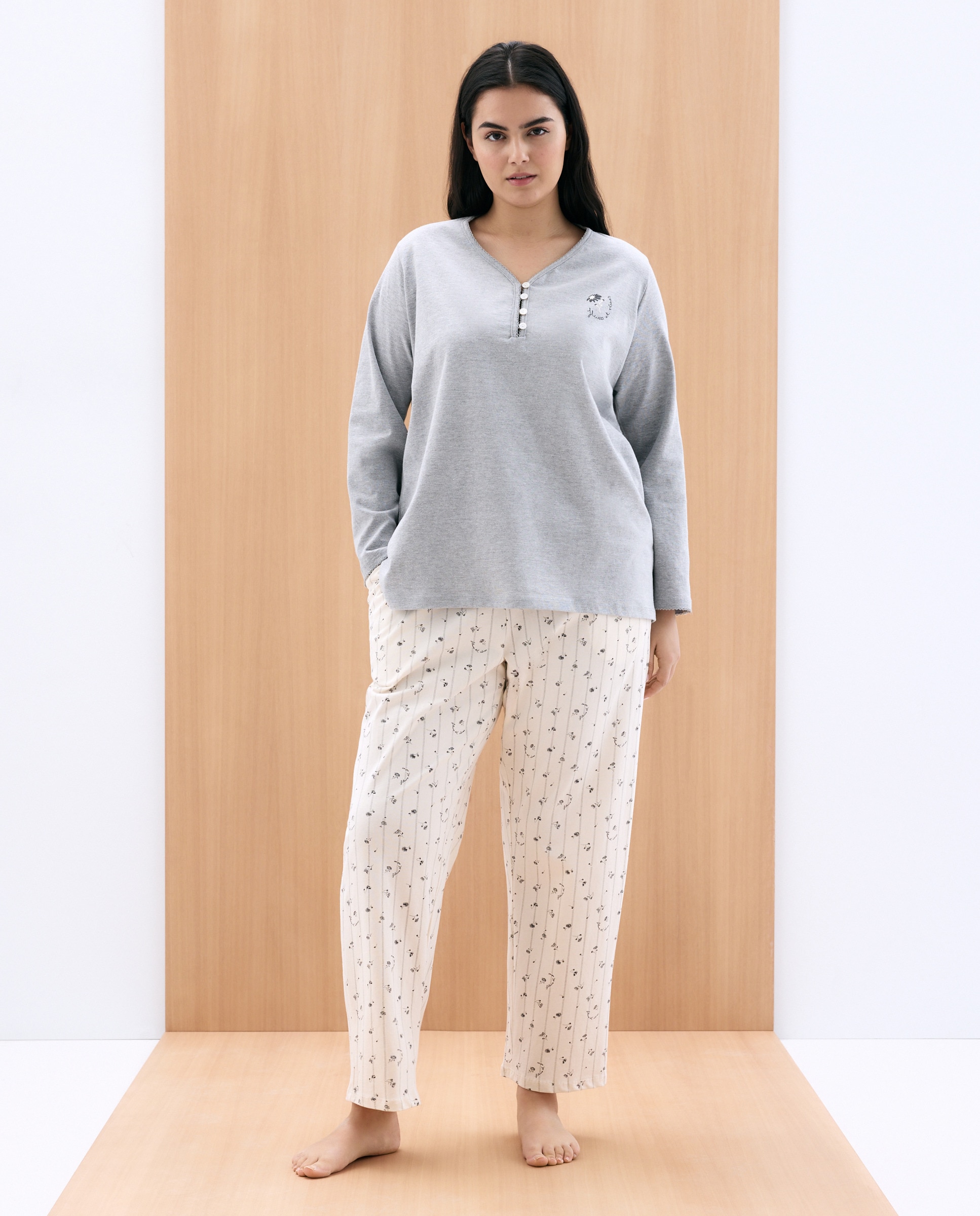 Pijama com T-shirt Estampada e Calças com Estampado Floral Branco-1