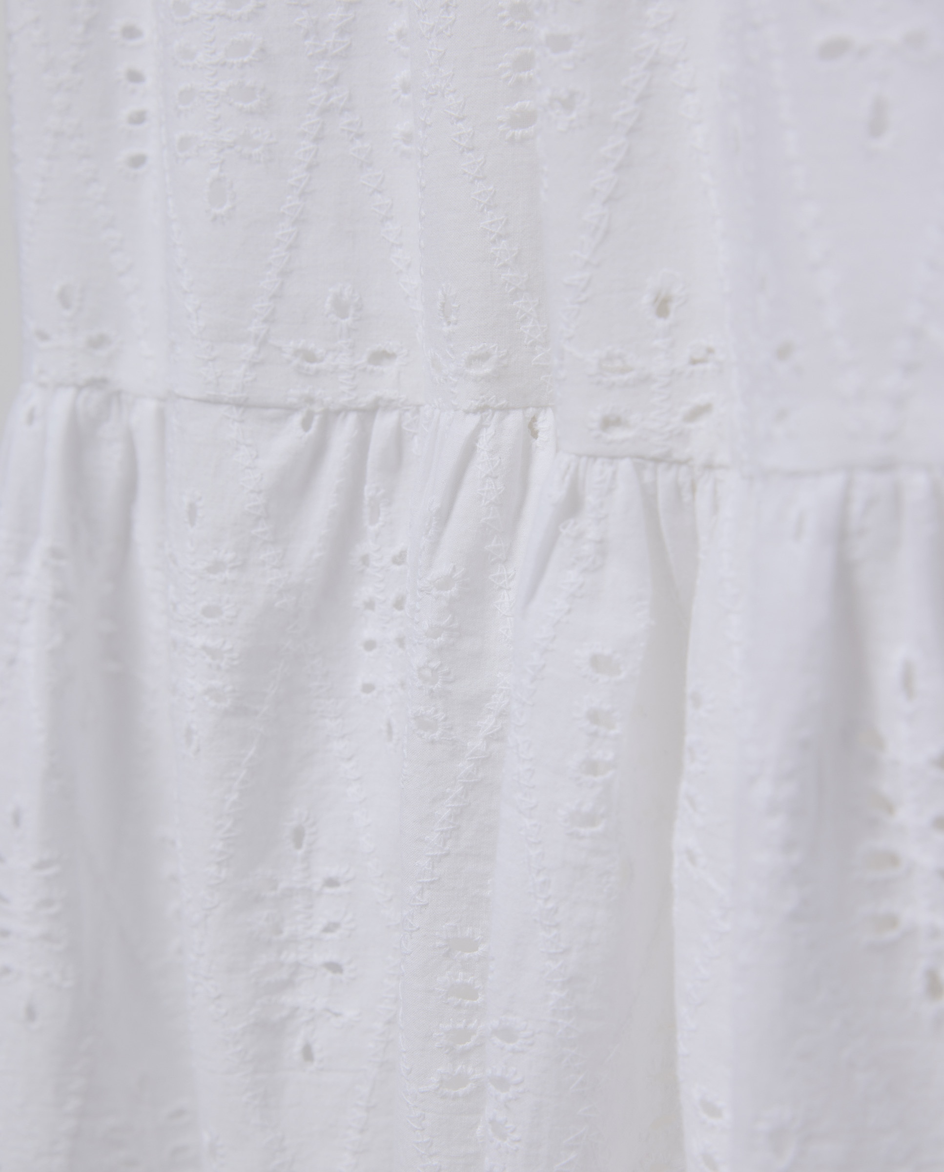 Vestido de mujer bordado con escote cuadrado Blanco roto-5