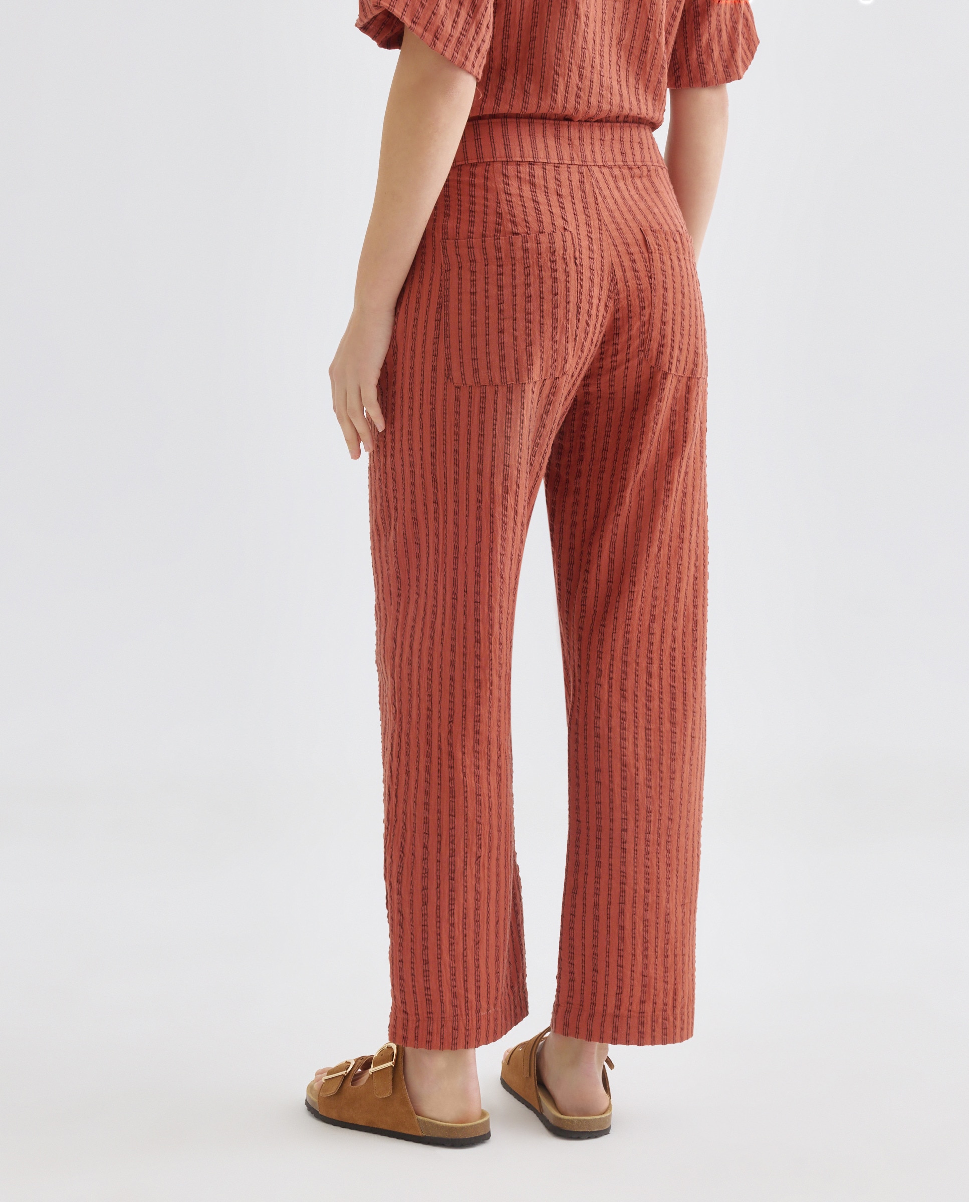 Pantalón de mujer recto de rayas total look Rojo-3