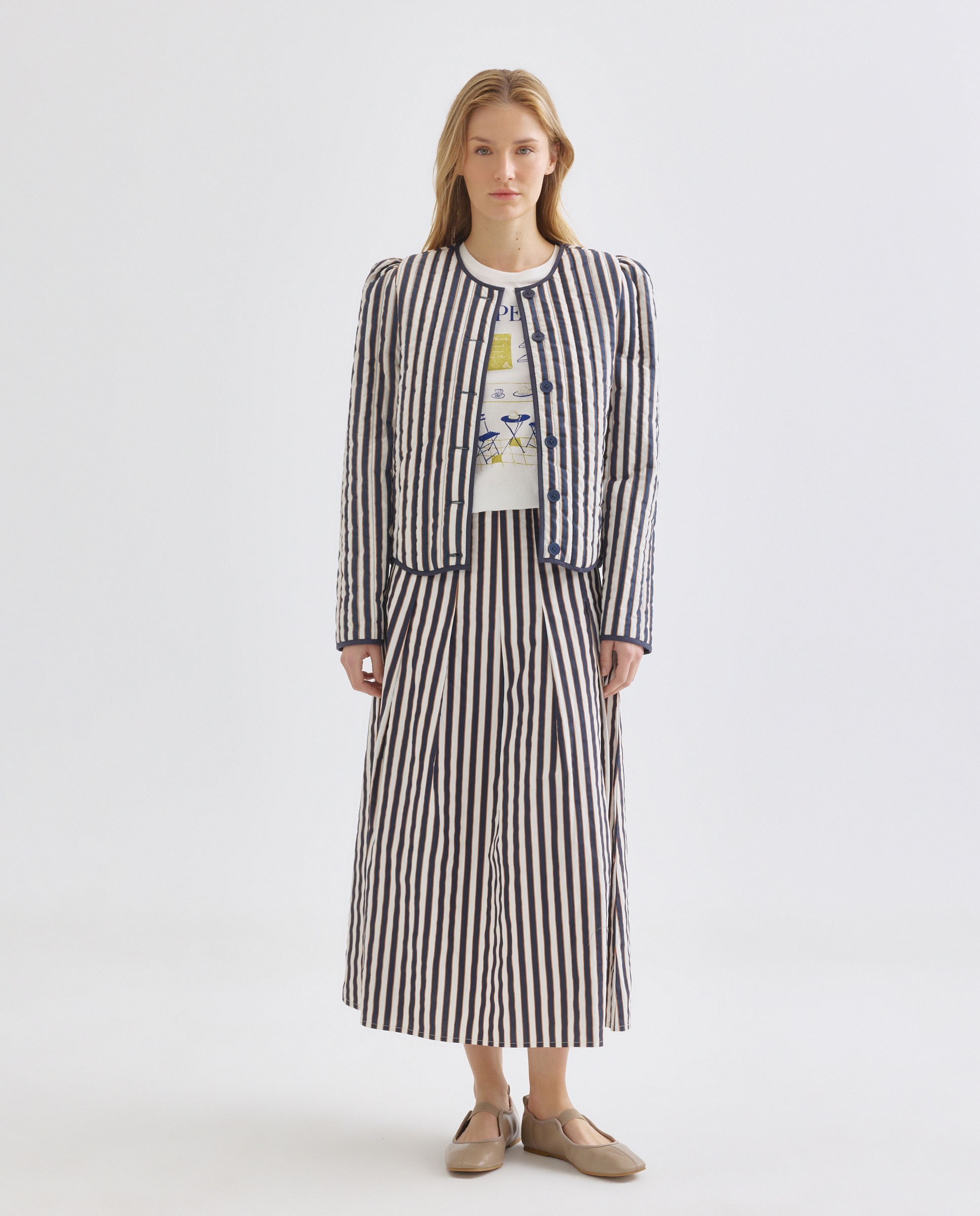 Chaqueta de mujer de rayas con manga abullonada total look Marrón-2