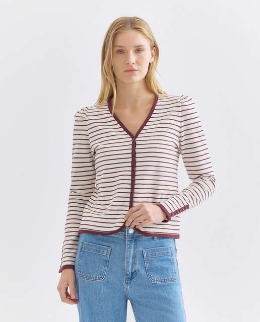 Imagen 0 de Camiseta de mujer cuello pico abotonada