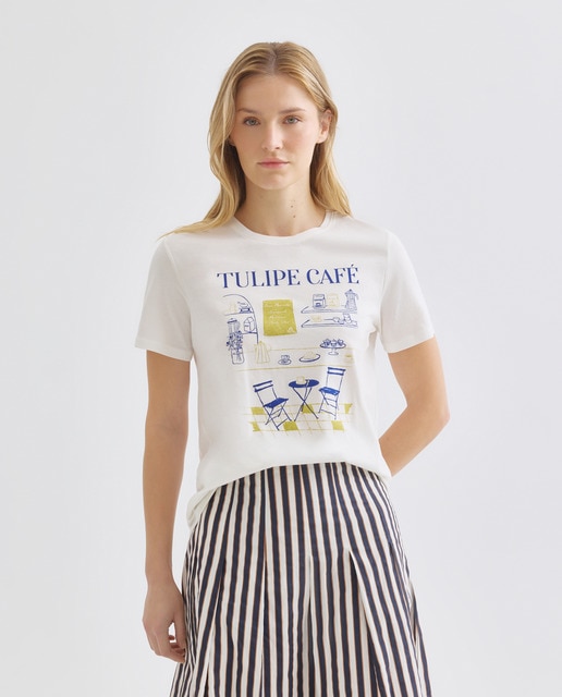 Imagen 0 de Camiseta estampada de mujer cuello caja