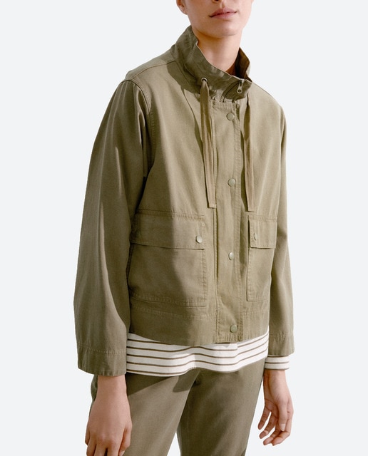 Imagen 0 de Chaqueta de mujer kaki con bolillos