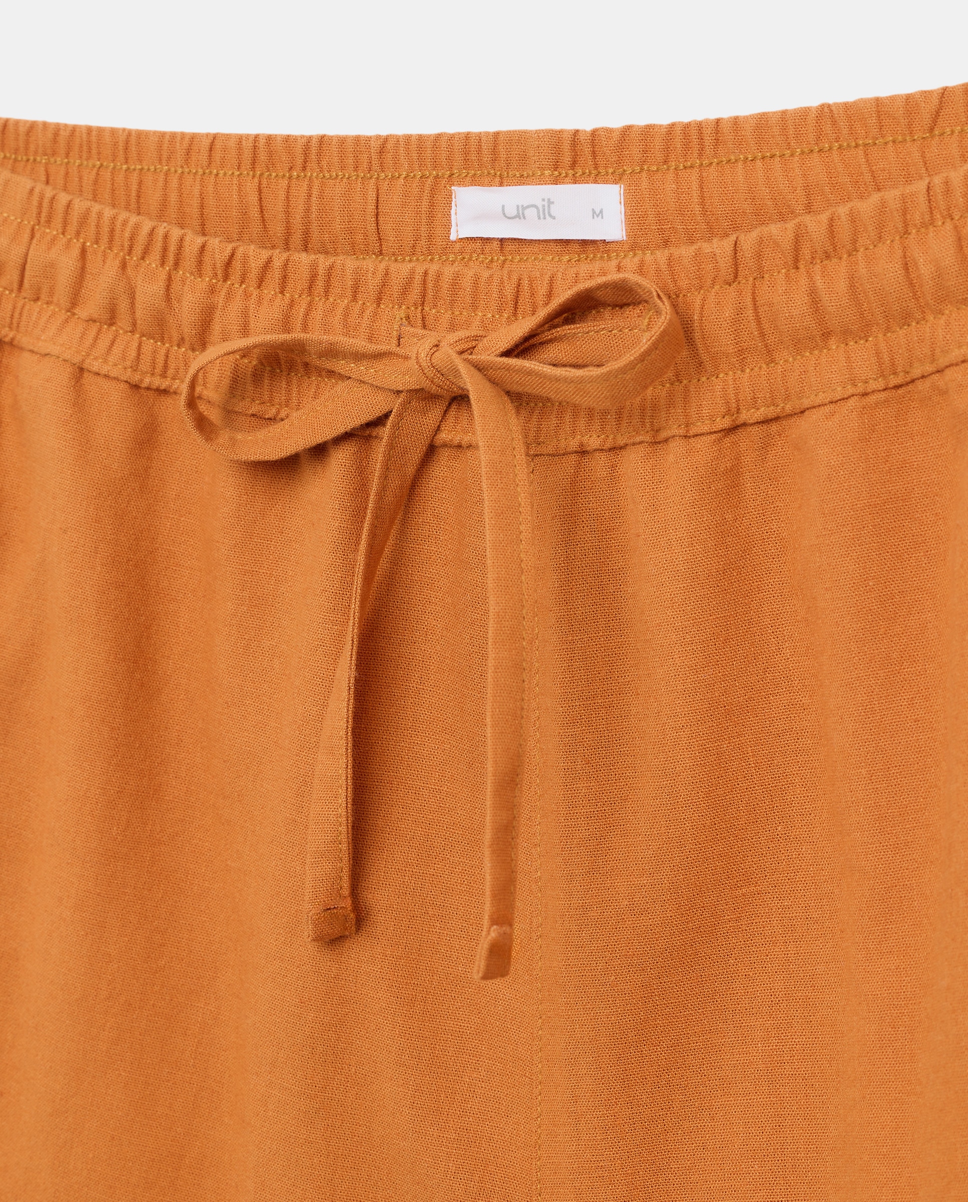 Shorts de mujer con lino 610 Carmín-5