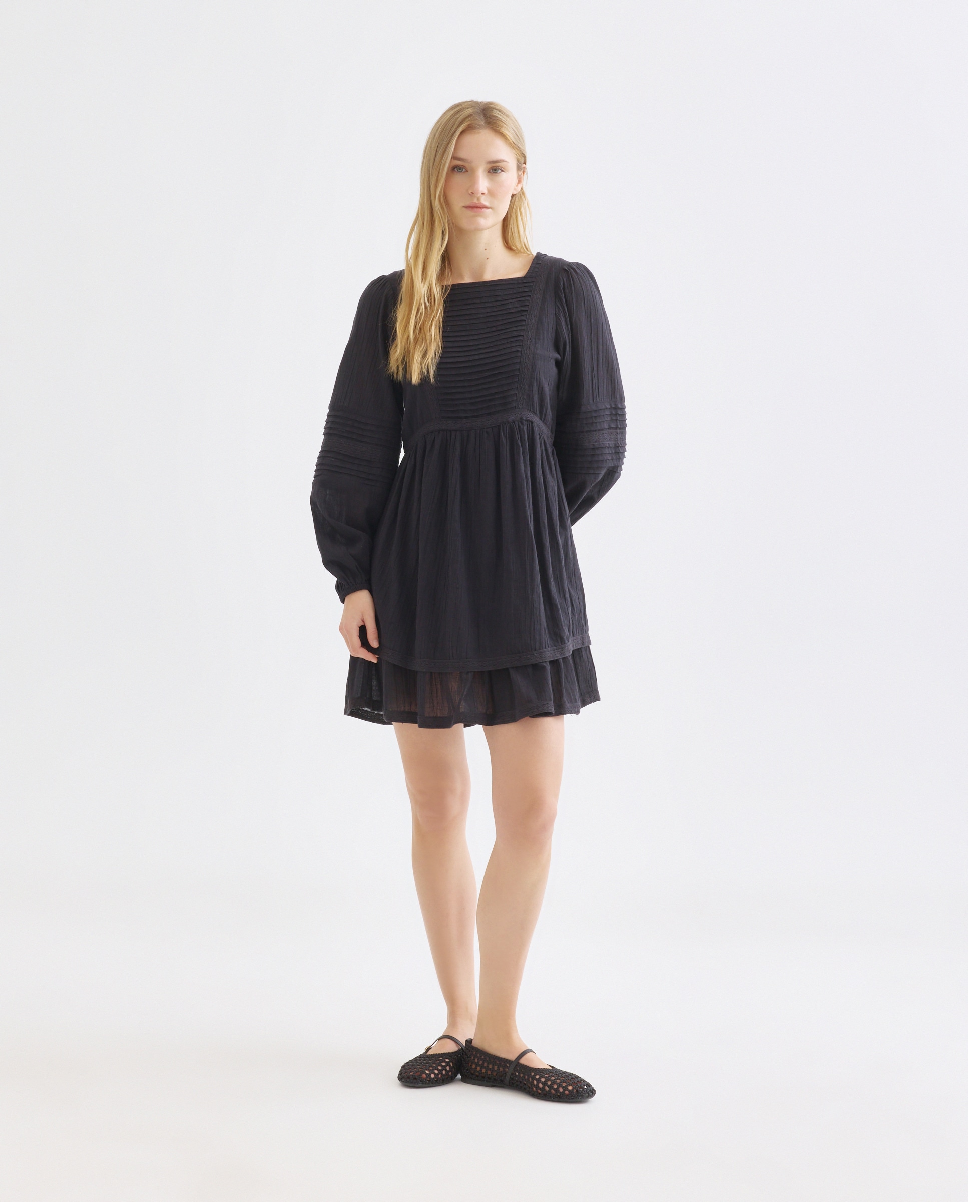 Vestido romántico de mujer corto Negro-2