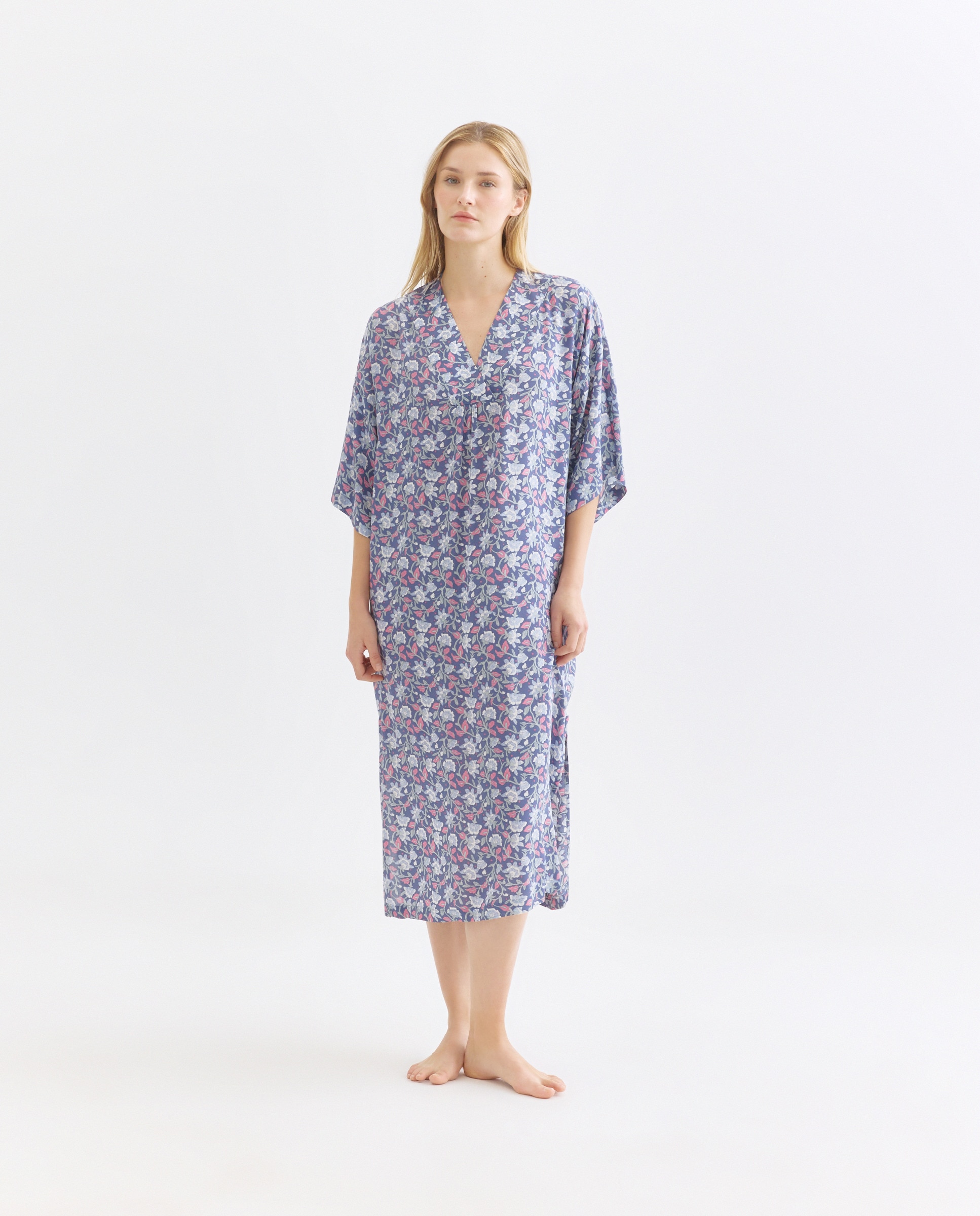 Imagen 0 de Camisón mujer túnica estampada escote pico