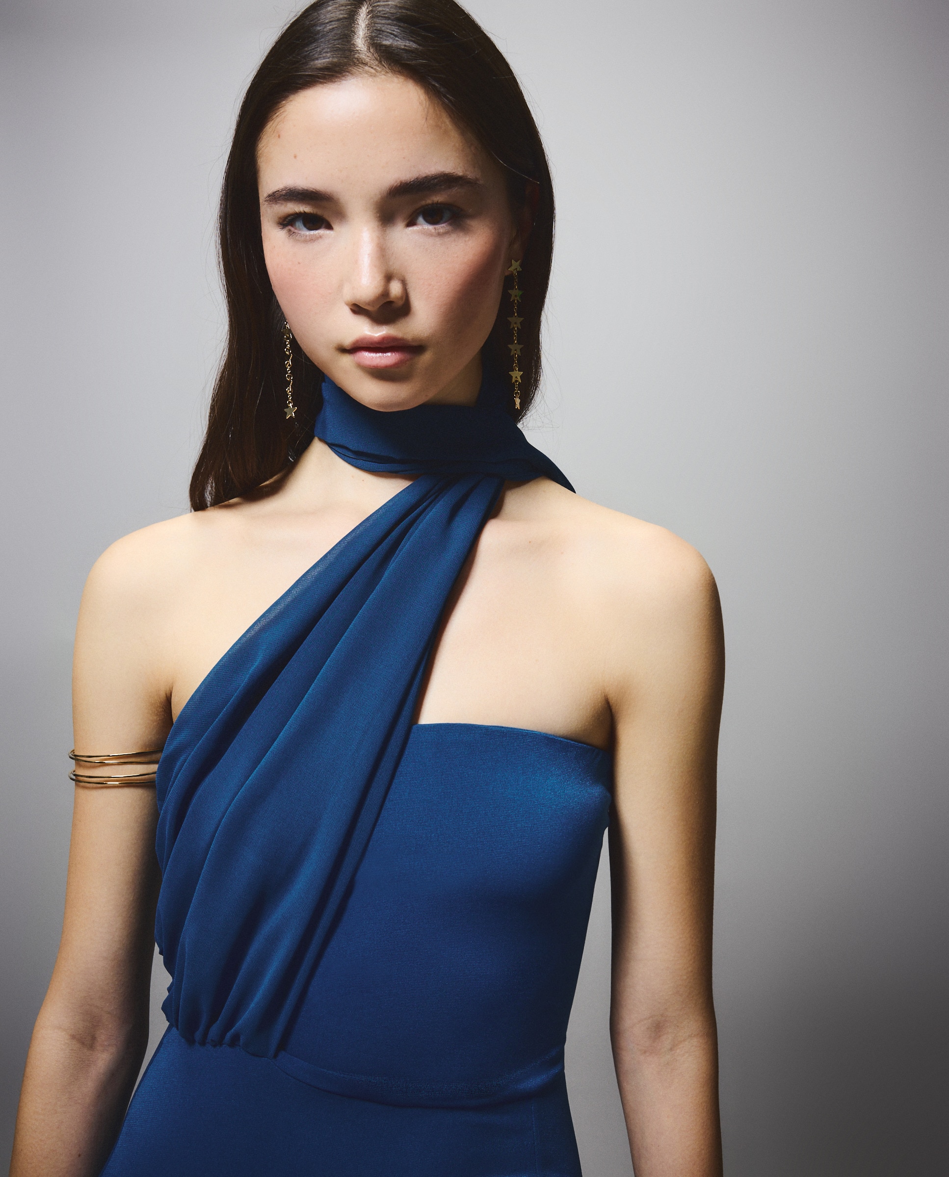 Vestido com Écharpe de Chiffon Verde Pato-2
