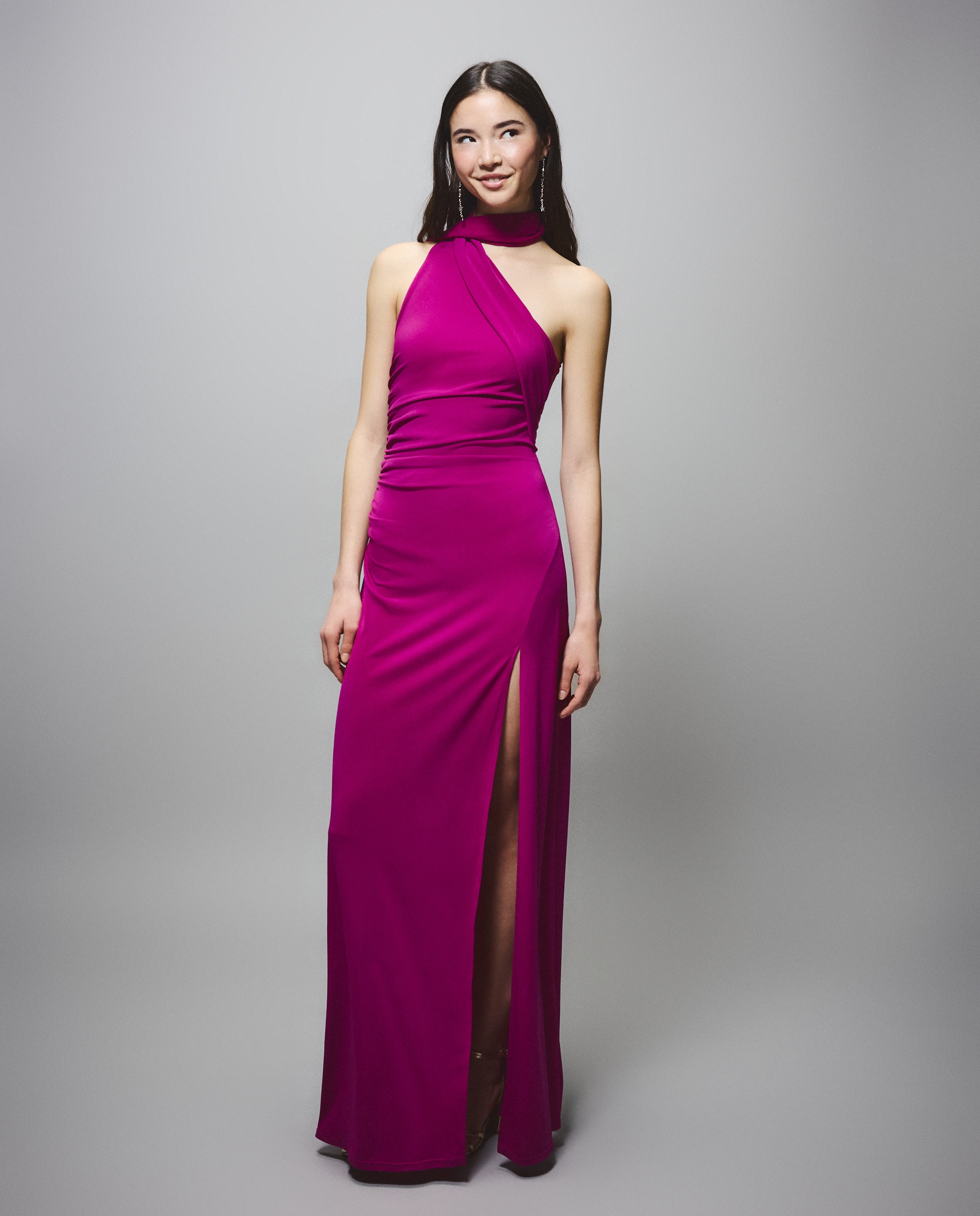 Imagem 0 de Vestido Assimétrico com Laço Kia