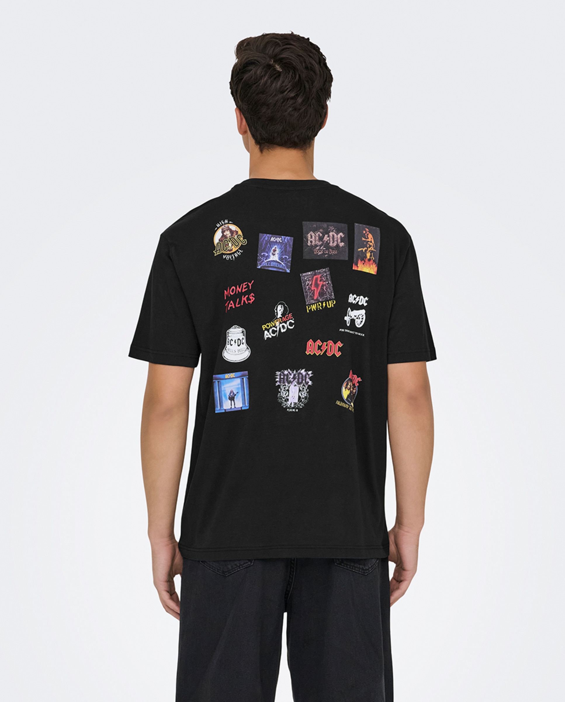 T-shirt Relaxed Fit com Manga Curta Preto-2