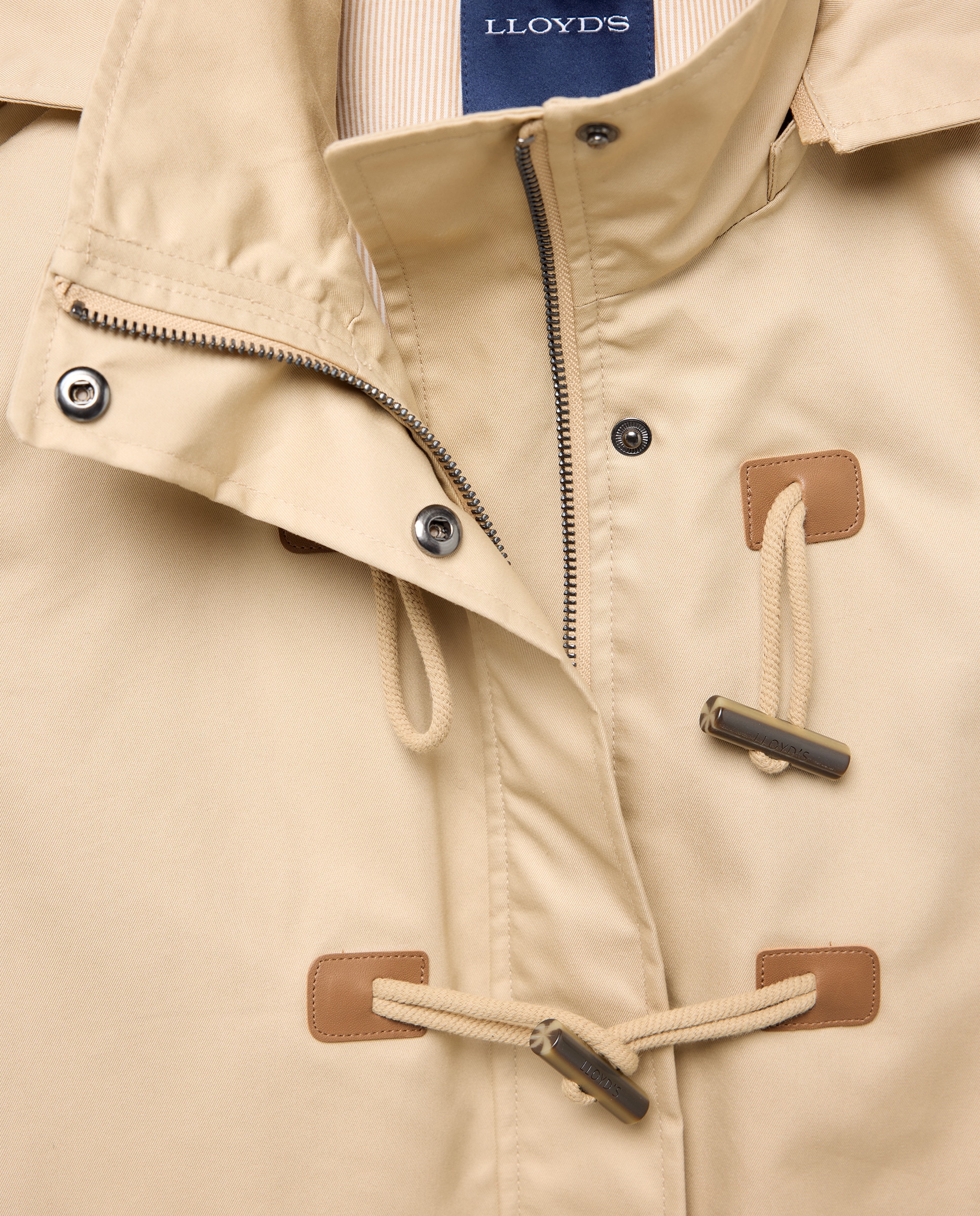 Gabardine Curta com Alamares Bege-6