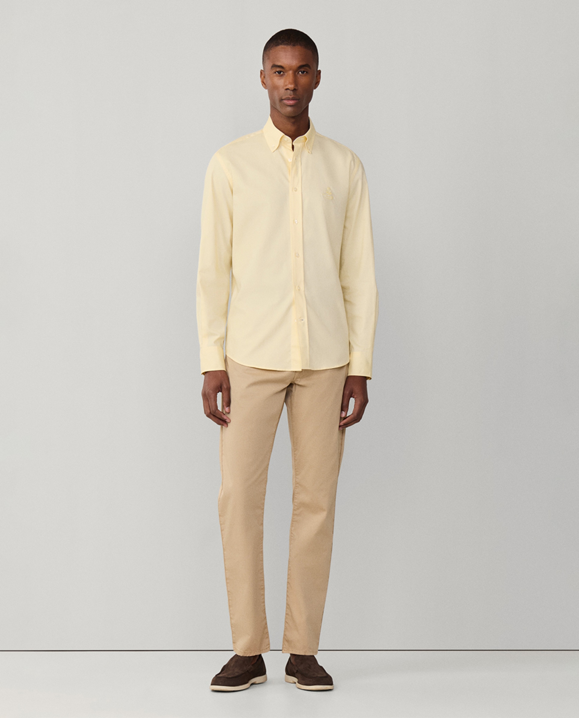 Camisa Regular Fit Lisa de Algodão com Logótipo Birdie Amarelo-10