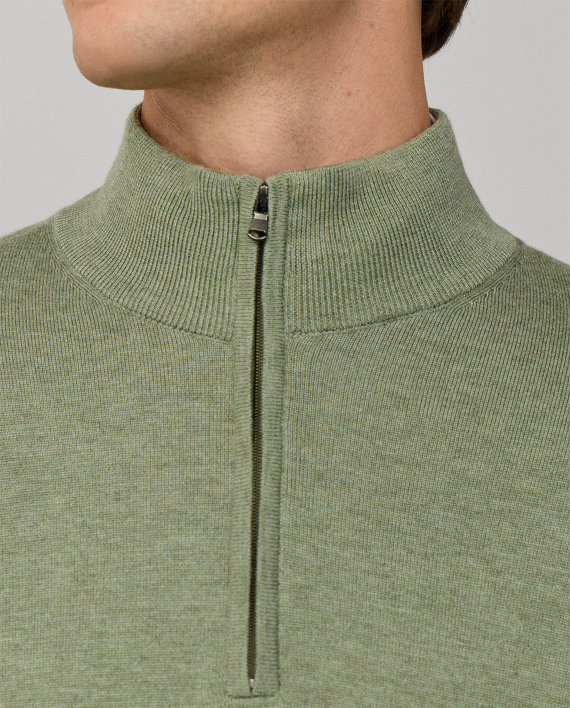 Camisola de Malha Lisa com Meio Fecho de Correr Verde-3