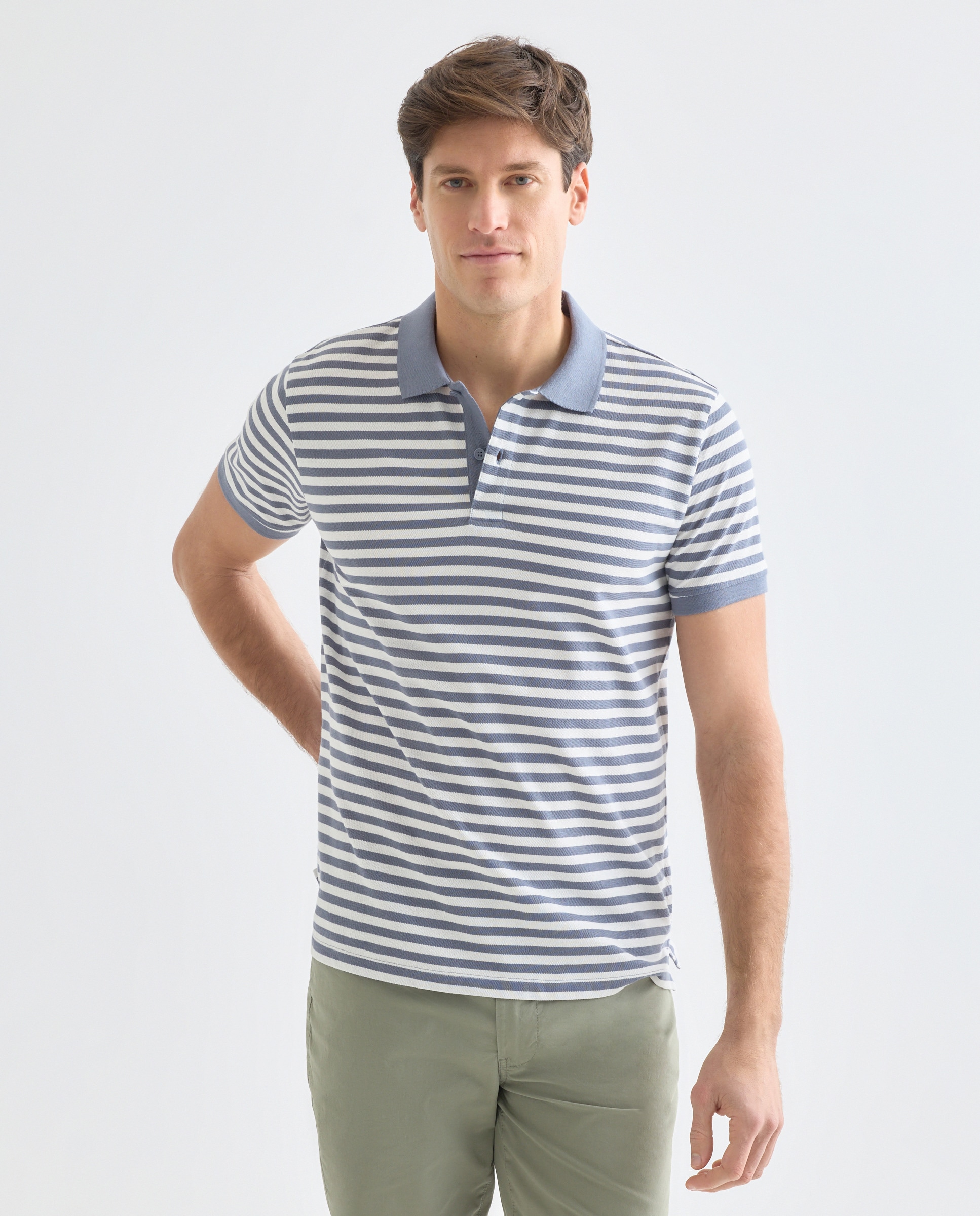 Imagen 0 de Polo de hombre manga corta raya fina