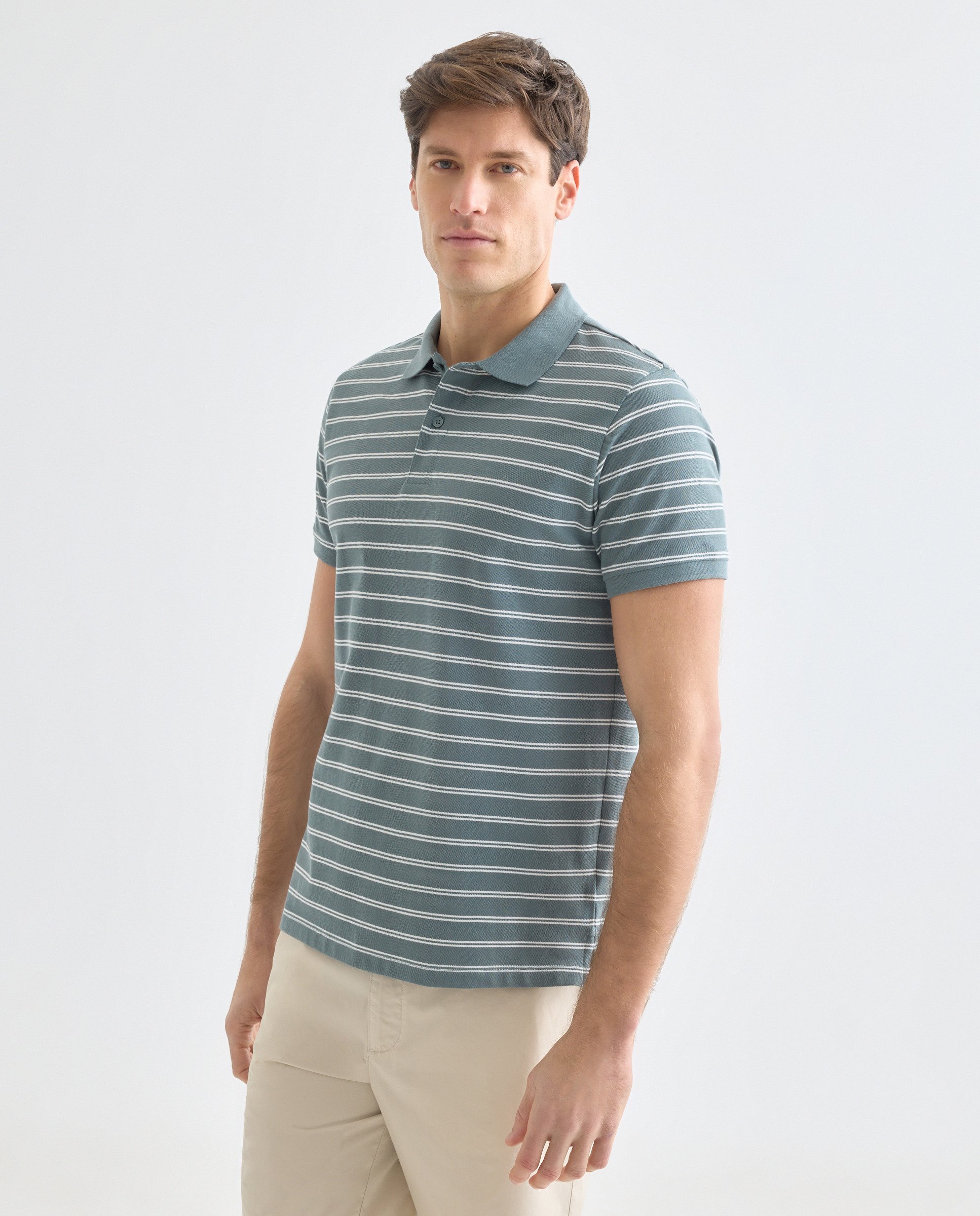 Imagen 0 de Polo de hombre manga corta raya fina