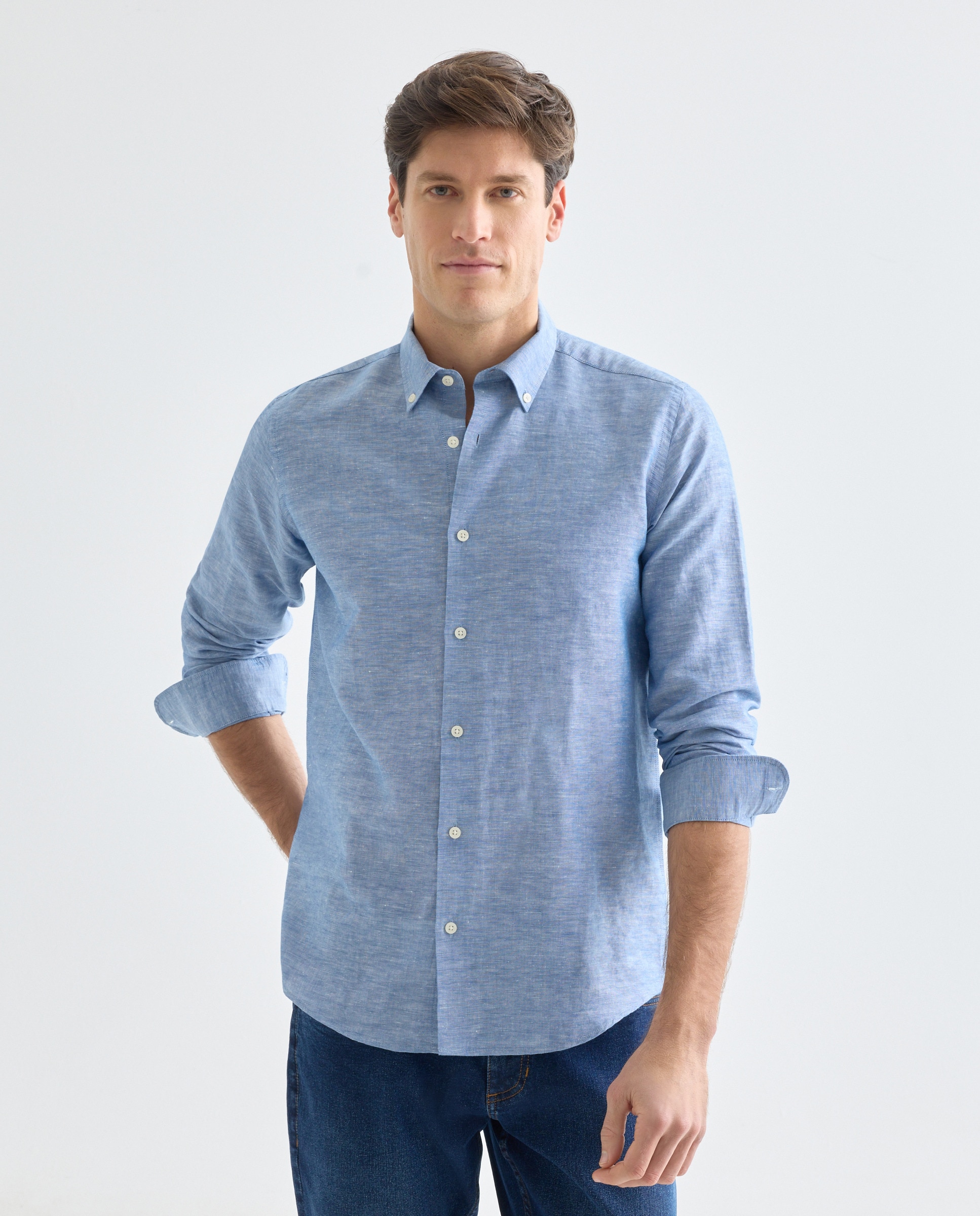 Imagen 0 de Camisa sport hombre lino y algodon lisa