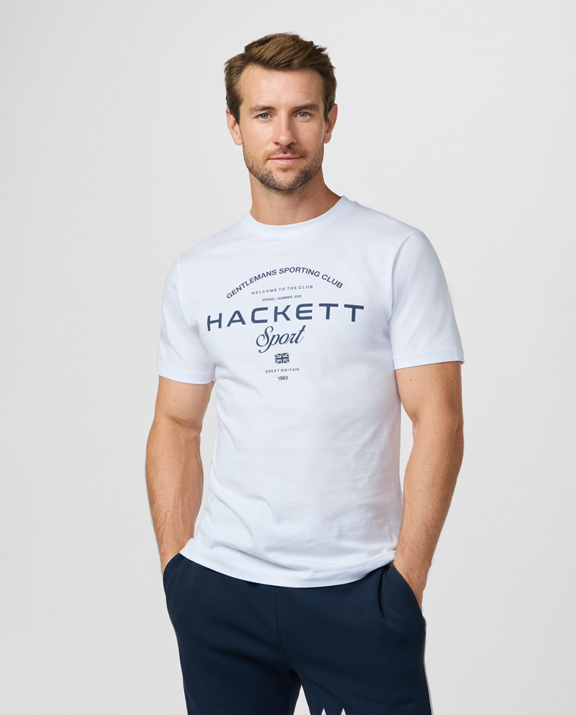 Imagem 0 de T-shirt Tamanhos Grandes de Manga Curta com Estampado no Peito