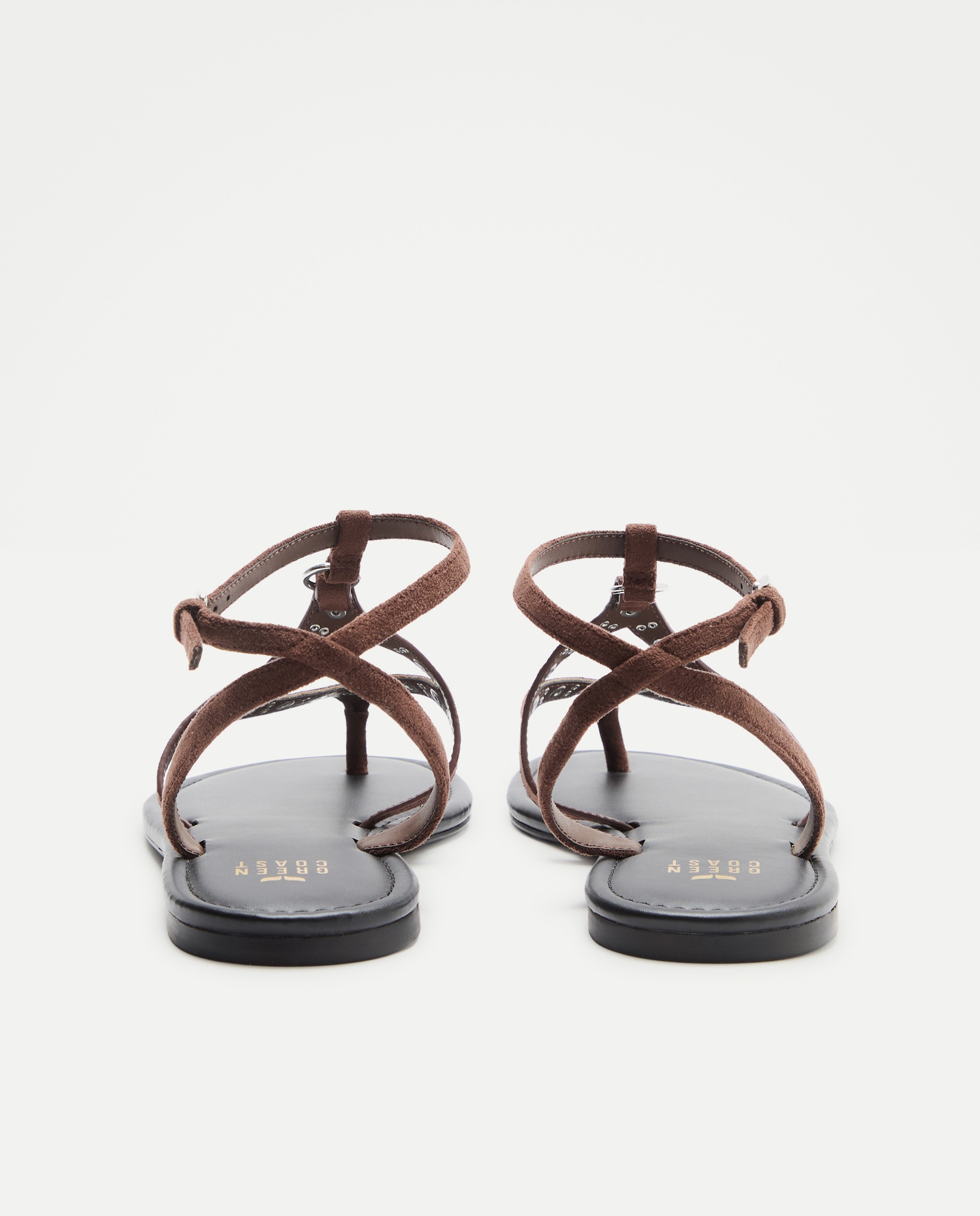 Sandálias Rasas com Losango de Tachas Castanho-3