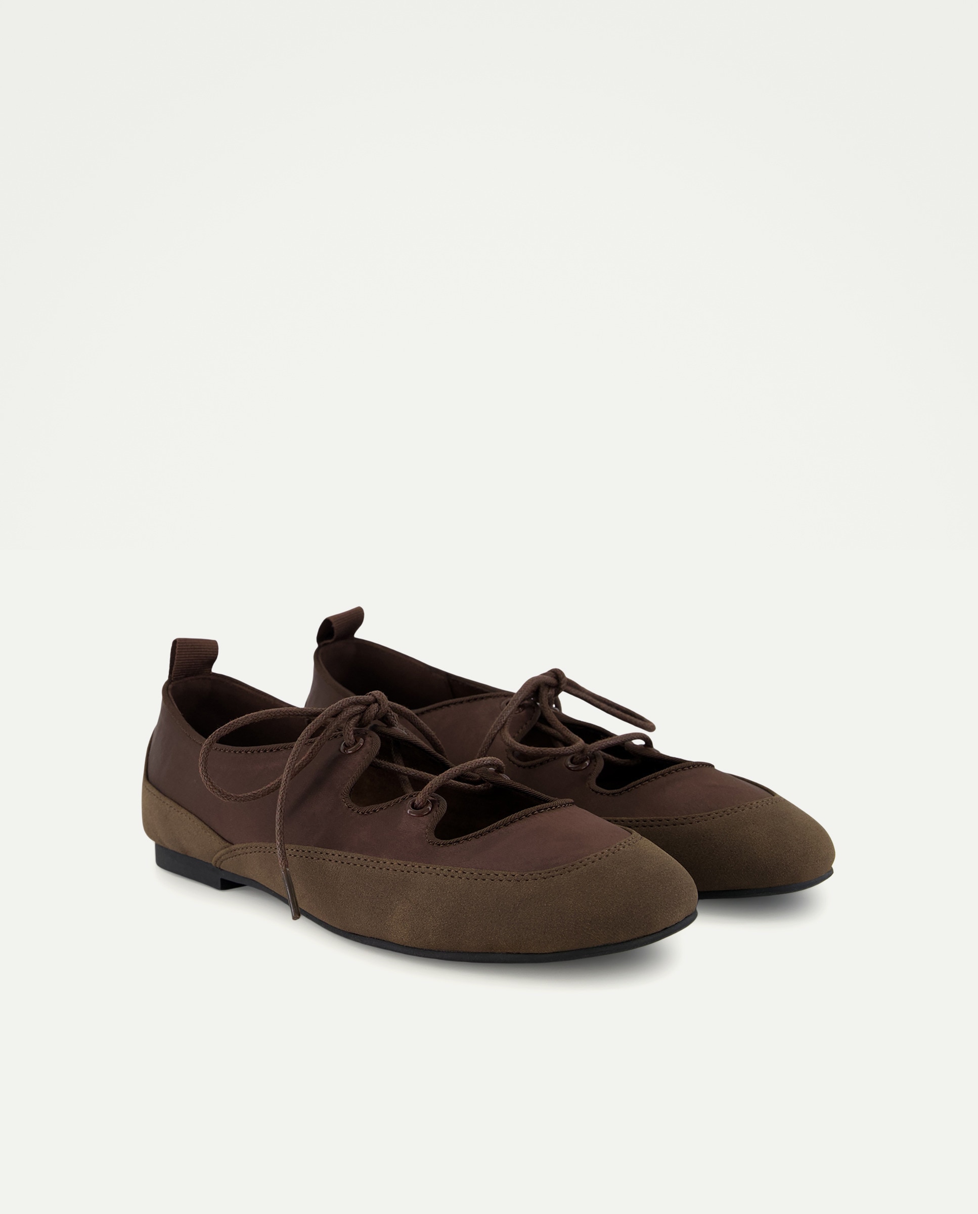 Zapato de mujer atado Toffee-2