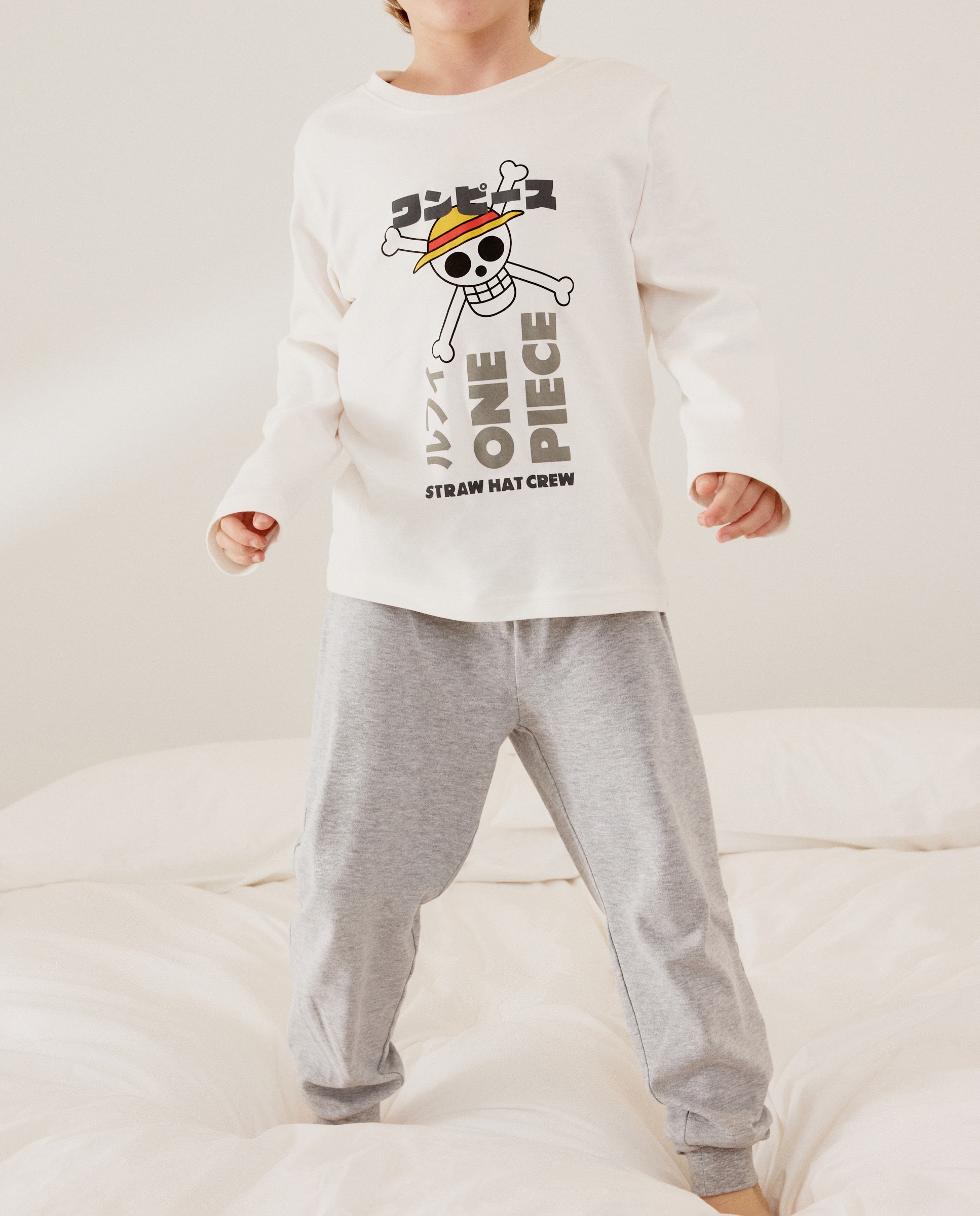 Pijama de Malha One Piece Letras Cotton Juice Branco-1