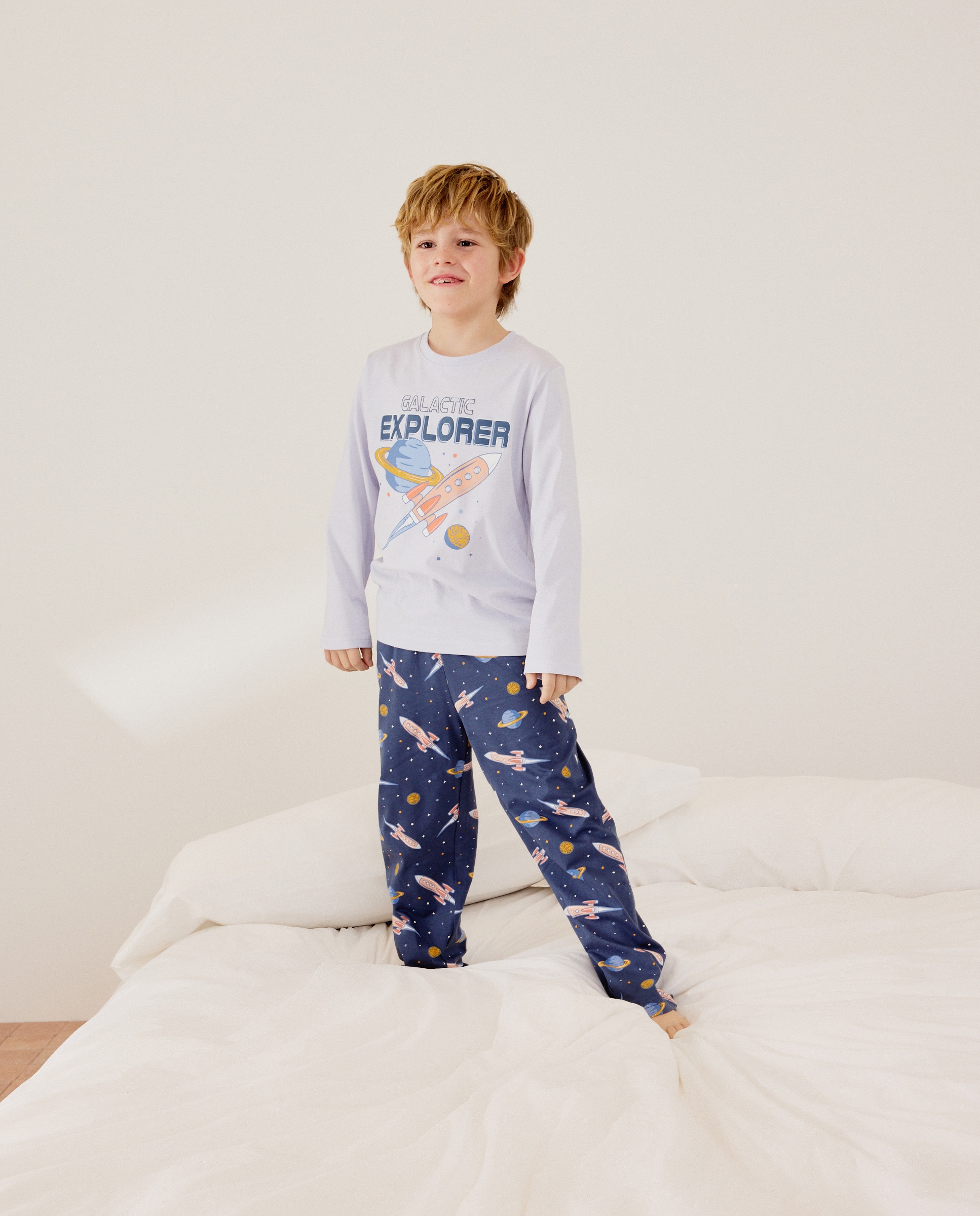 Imagem 0 de Pijama de Malha com Estampado de Fantasia