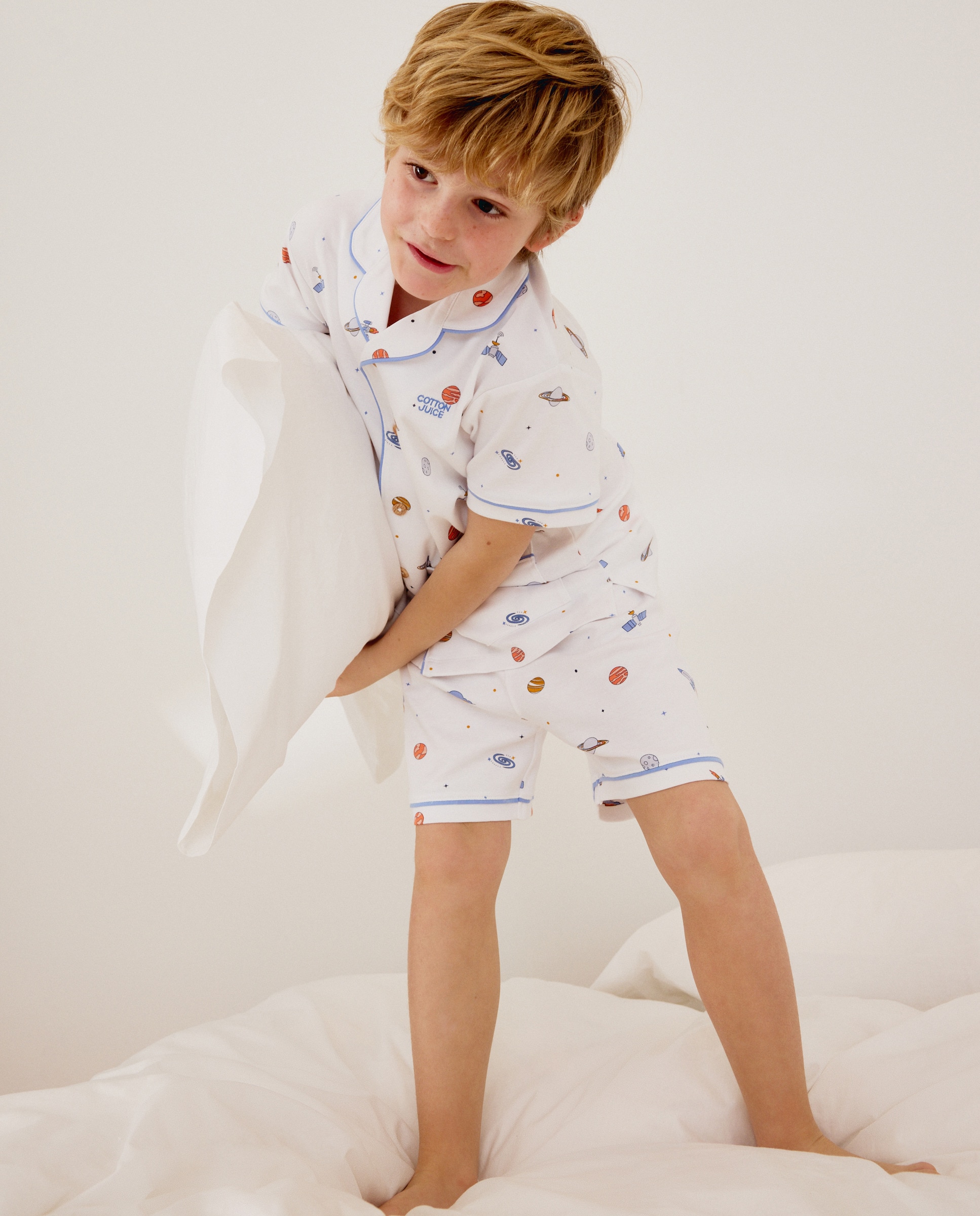 Imagem 0 de Pijama de Malha Curto Abotoado com Estampado de Fantasia