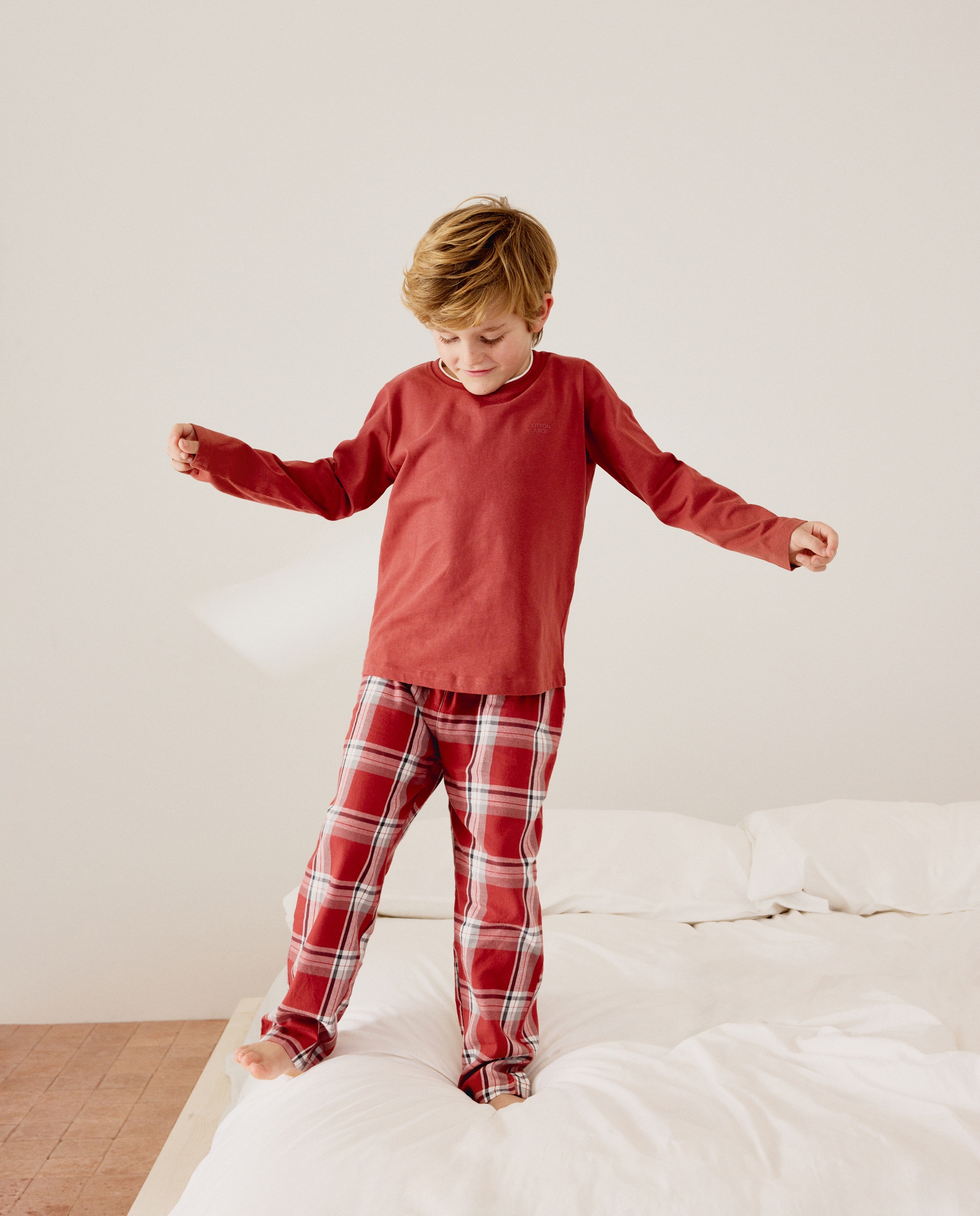 Imagem 0 de Calças aos Quadrados