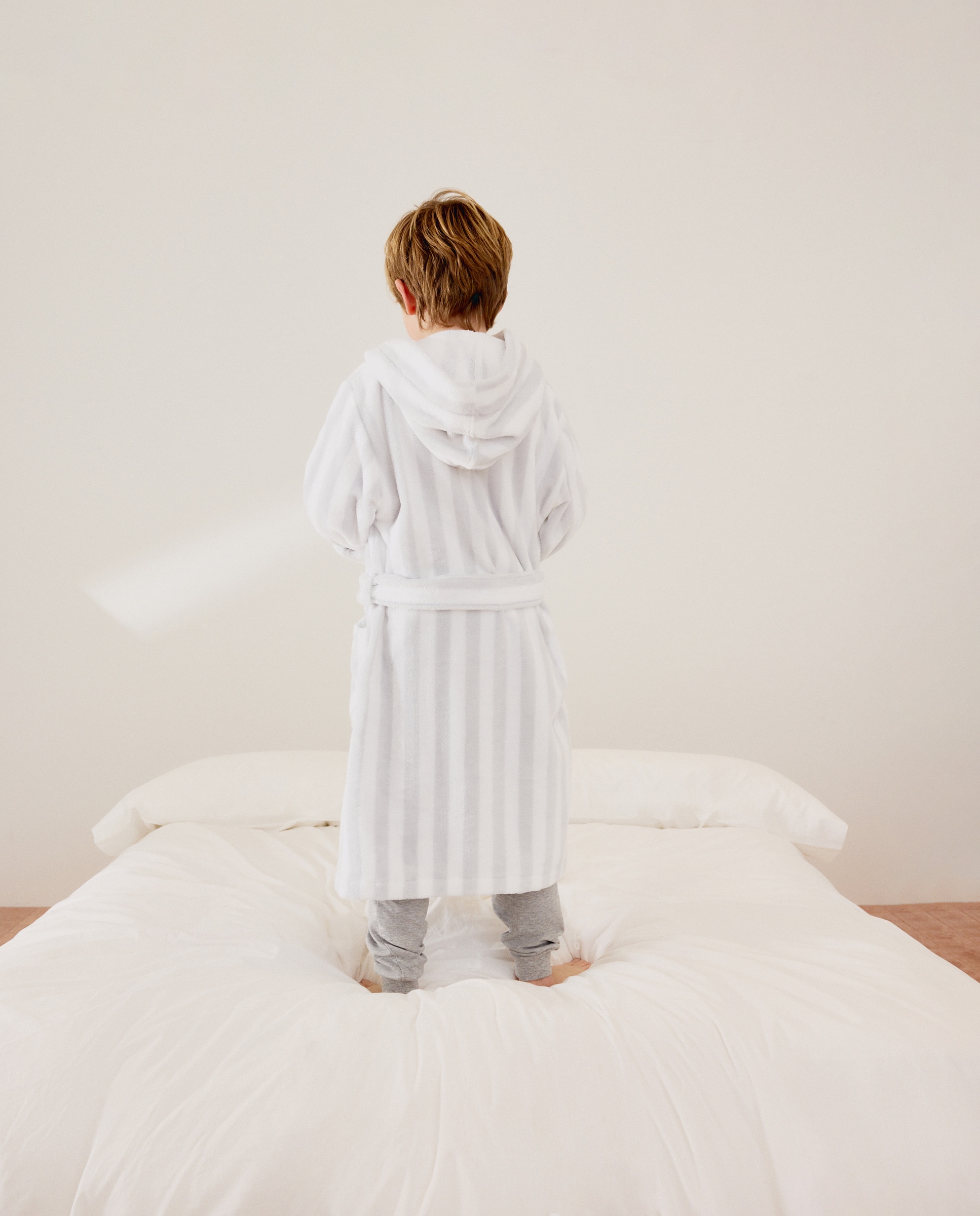 Roupão de Banho de Algodão às Riscas Preto-3