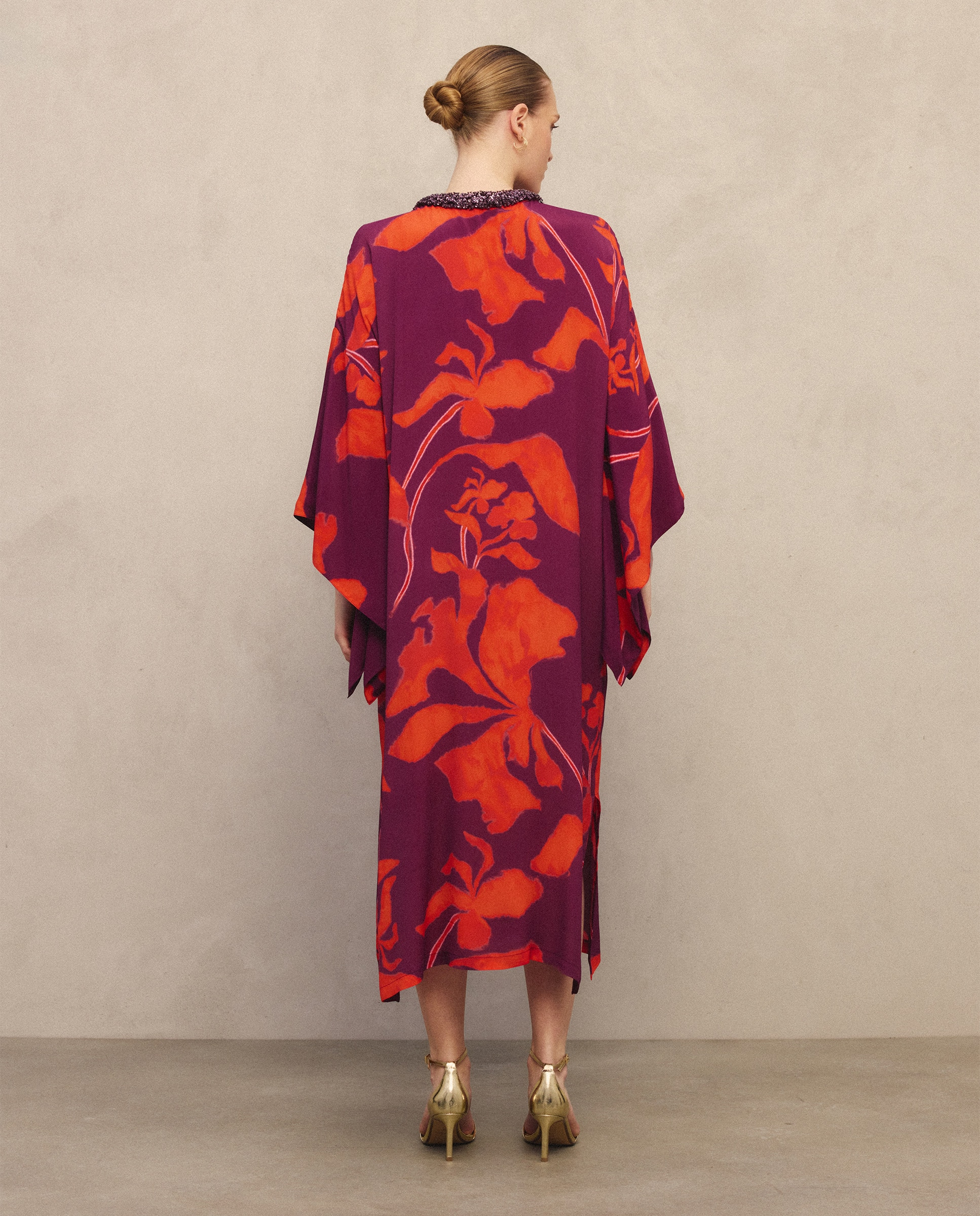 Vestido 100% Seda com Pedraria Verde-3