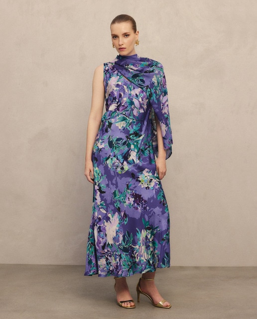 Imagem 0 de Vestido de Padrão Florido com Capelina