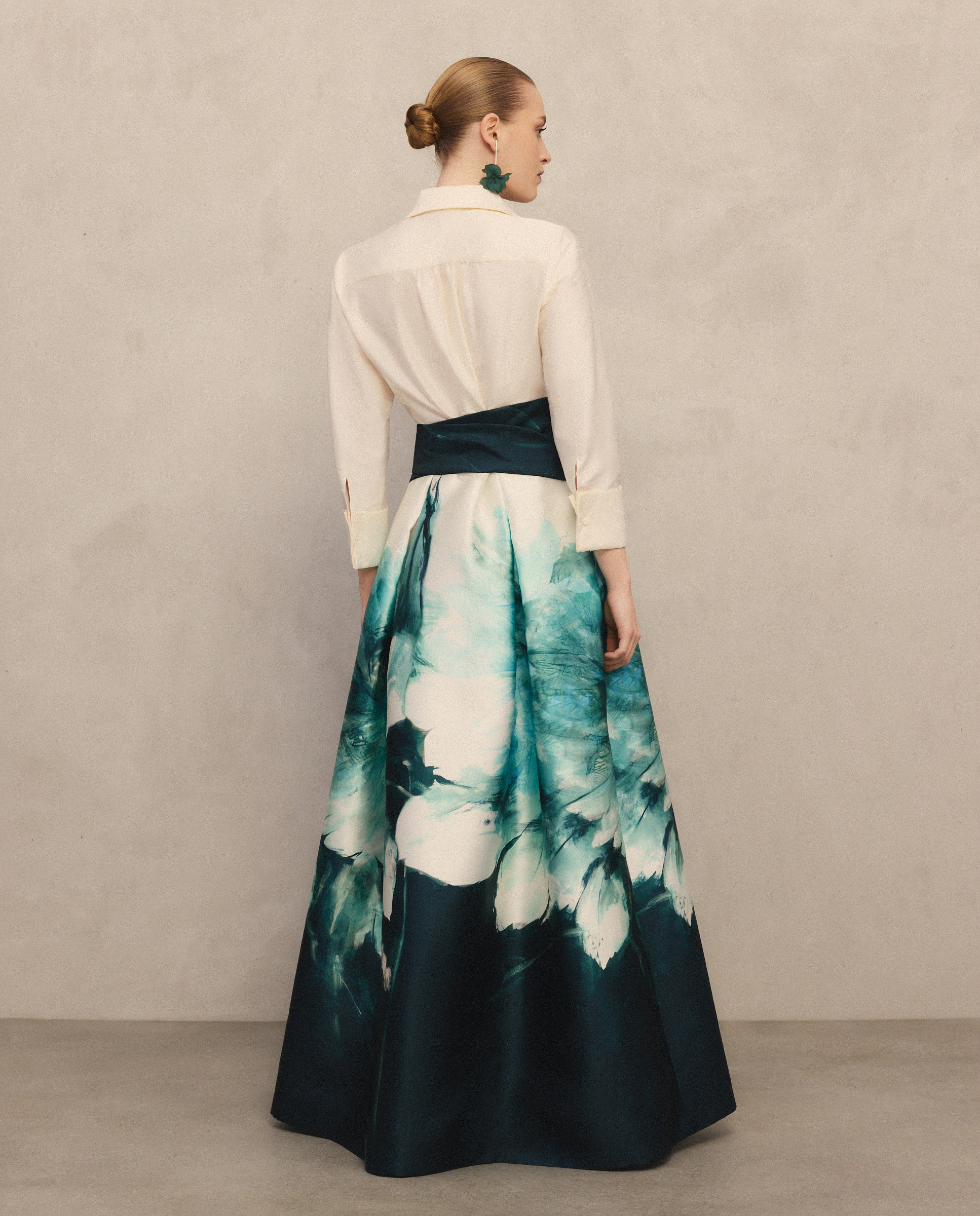 Vestido Comprido com Manga 3/4 - Top Branco Verde-3