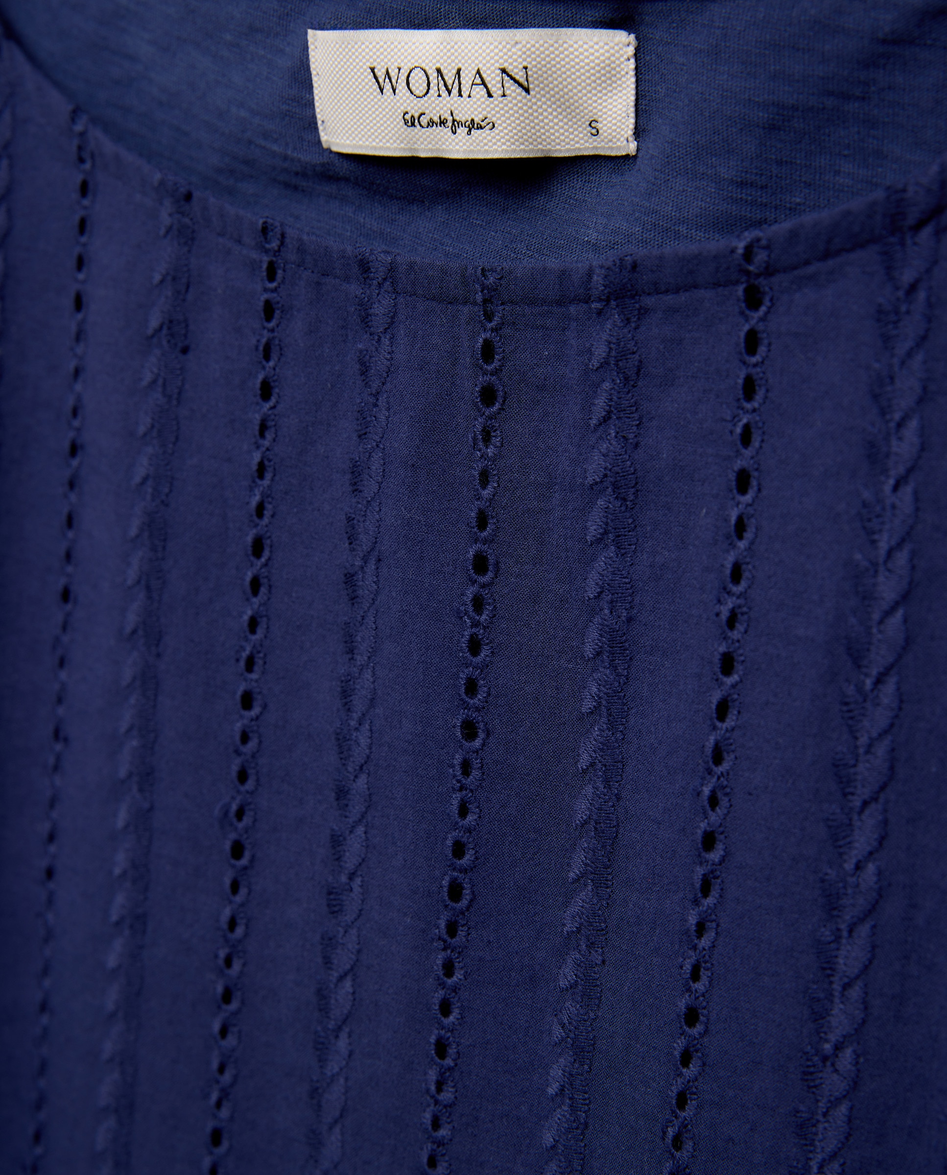 T-shirt de Manga Curta com Decote em Bico Perfurado Azul-marinho-5