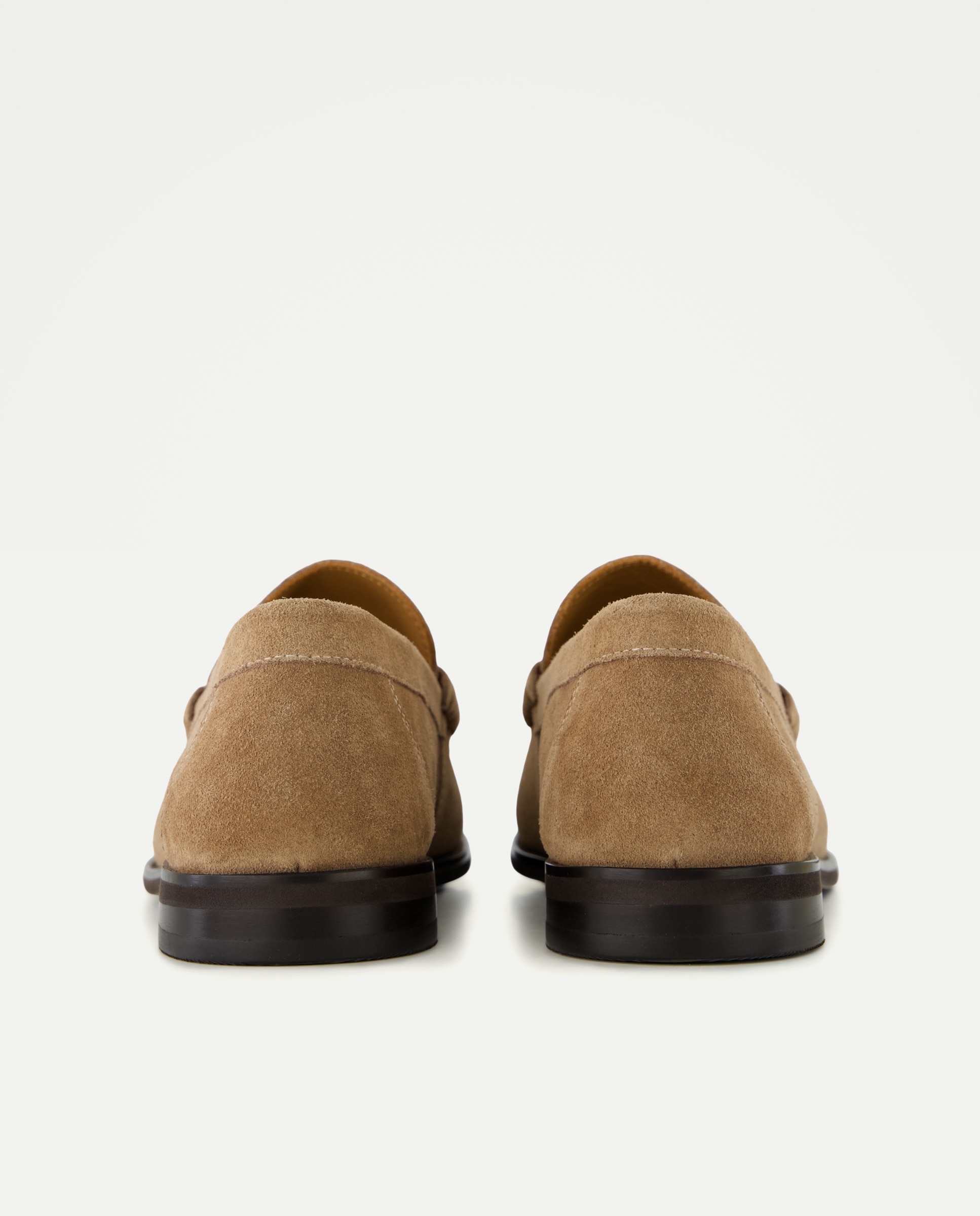 Mocassins de Camurça com Sola de Borracha Visom-Escuro-3