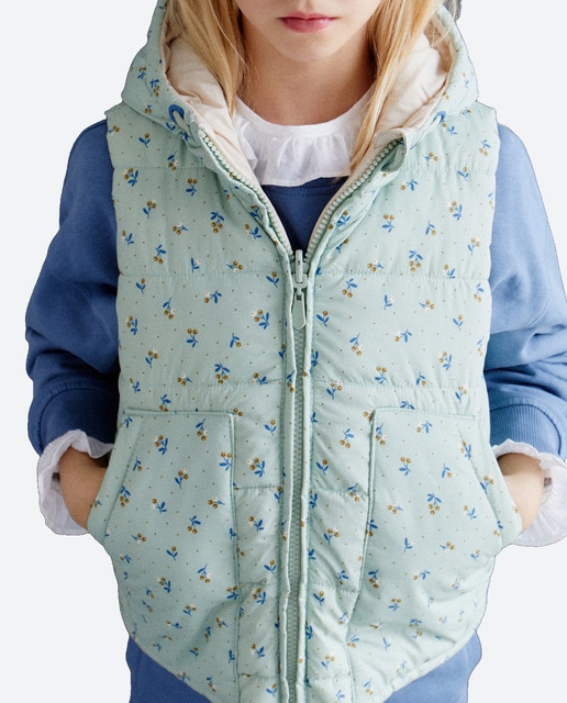 Imagen 0 de Chaleco reversible de niña en color liso