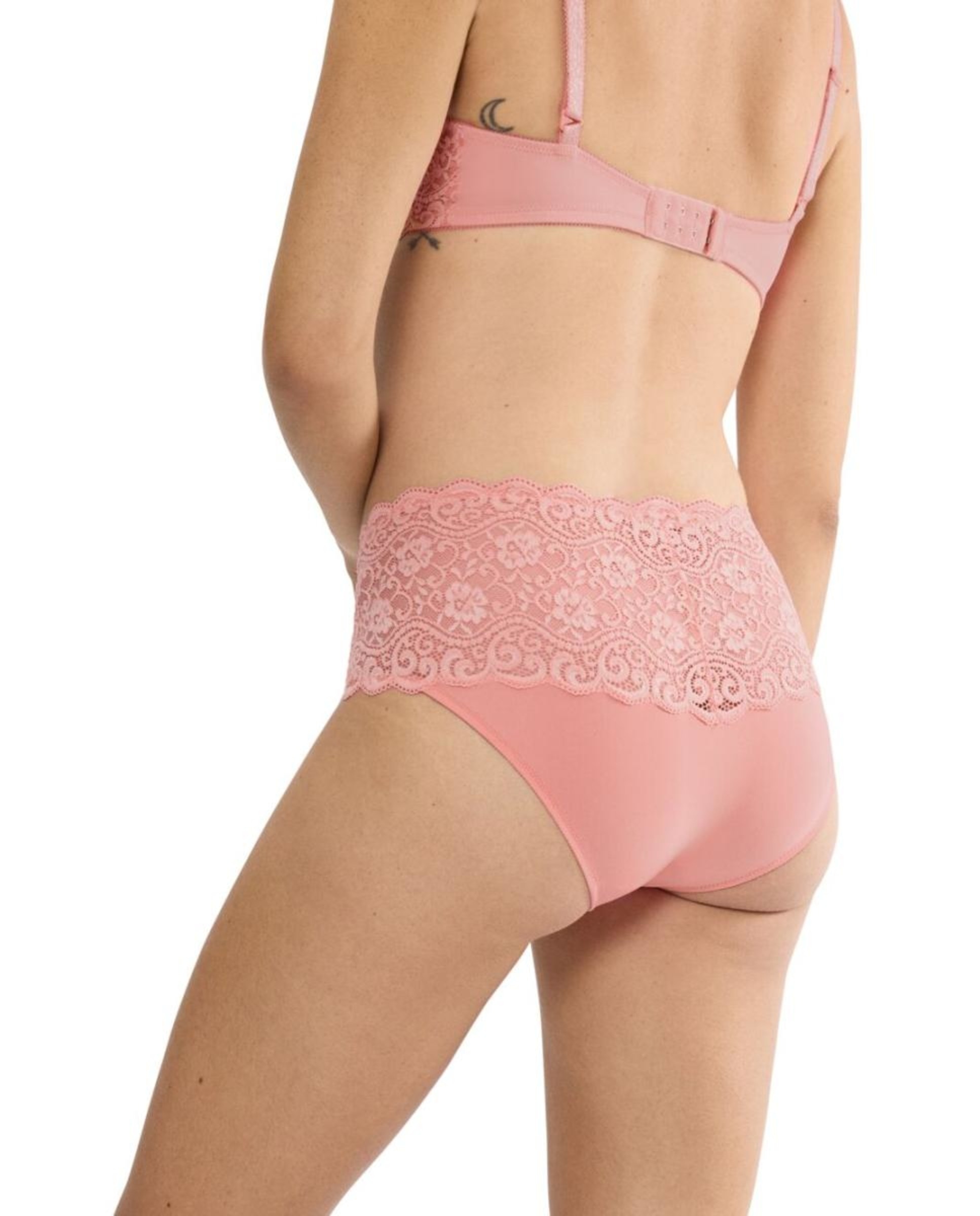 Cueca de Cintura Subida Clássica de Renda Rosa-claro-2