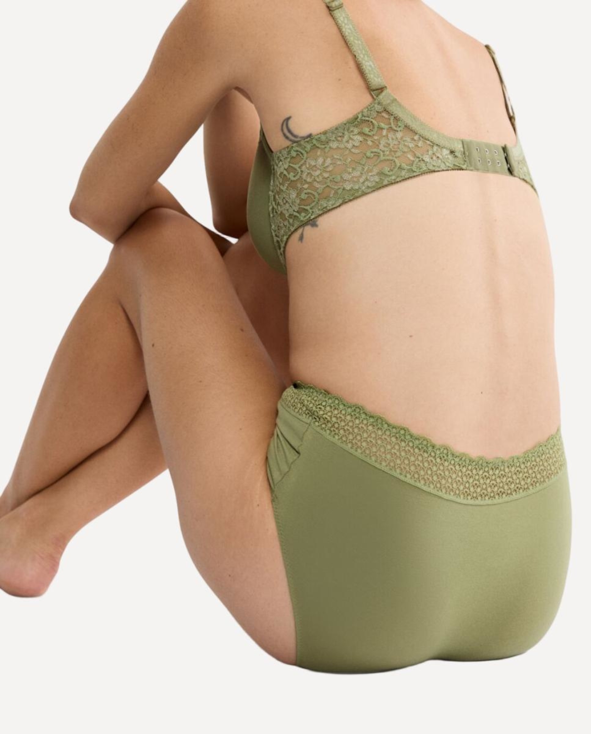 Cueca de Cobertura Alta de Modal sem Costuras Verde-3