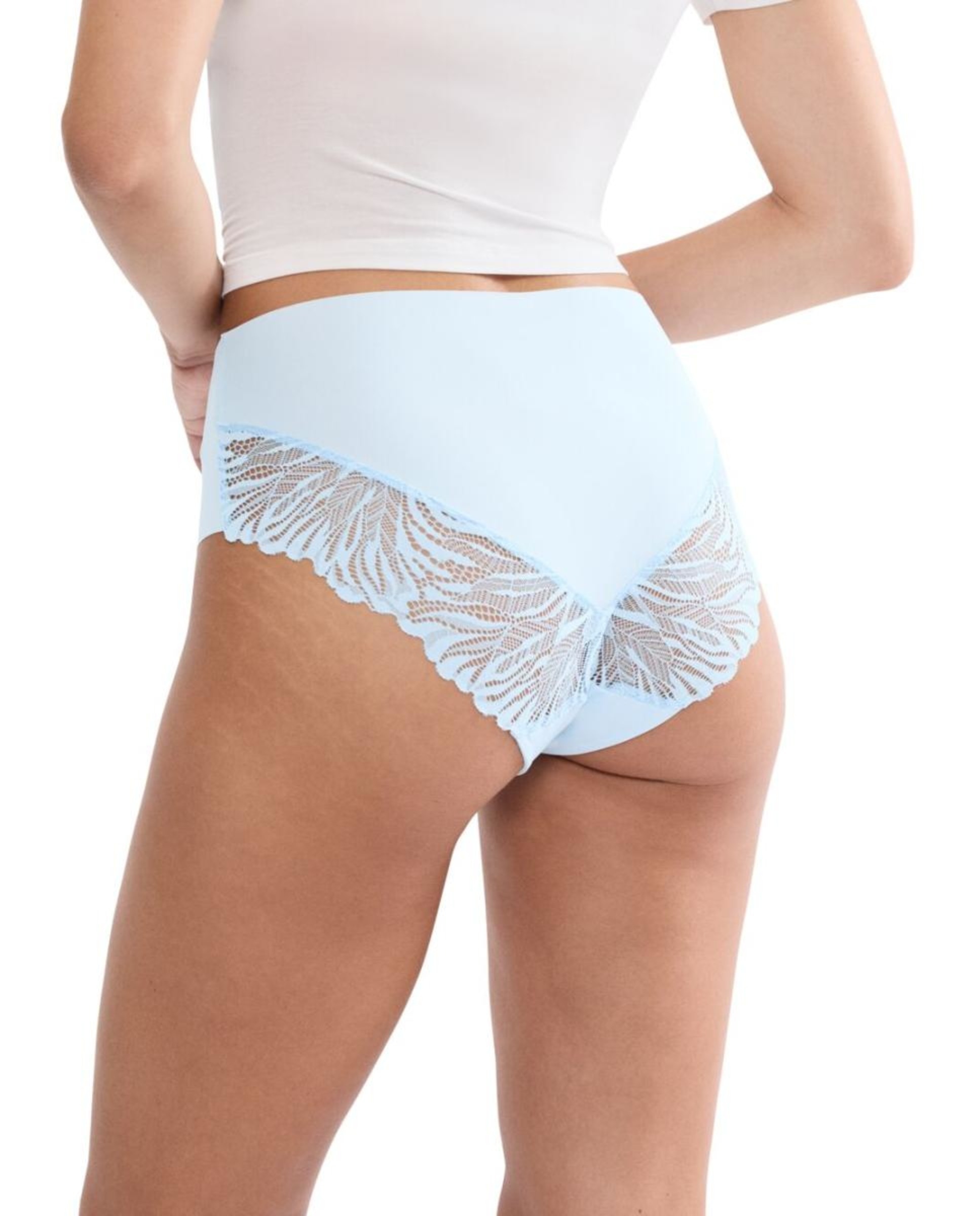 Cueca Maxi com Renda Elástica Decorativa e Corte Refinado, Confecionada em Microfibra Sustentável. Azul-claro-2