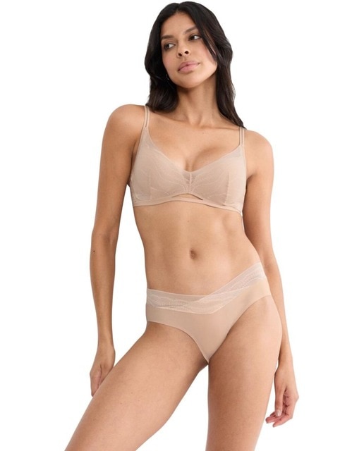 Imagem 0 de Cueca Hipster em Micro Tecido Ligeiro e Suave com Renda Gráfica Super Plana