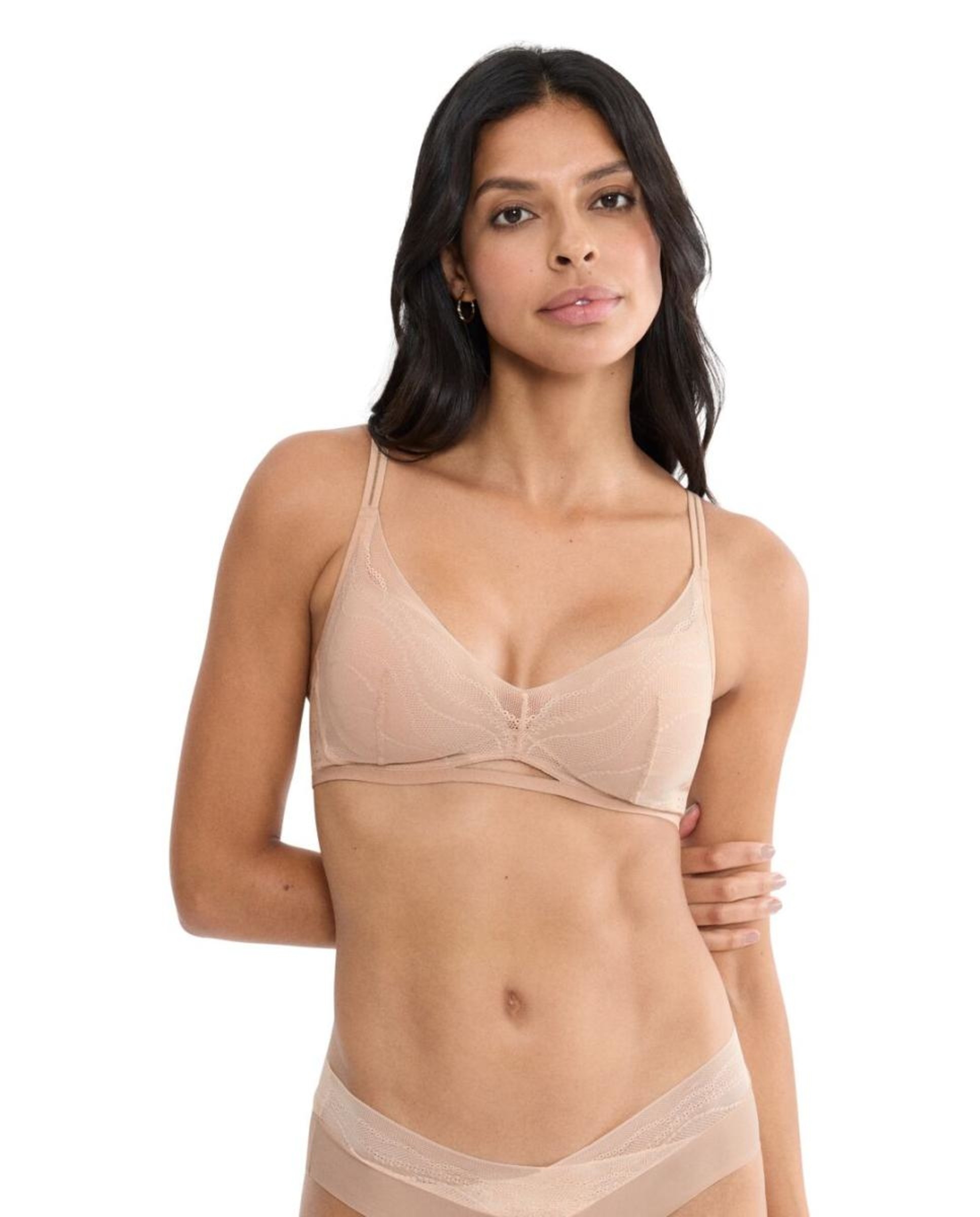 Imagem 0 de Soutien sem Aro e de Copa Moldada com Enchimento Push-Up para Realçar o Busto