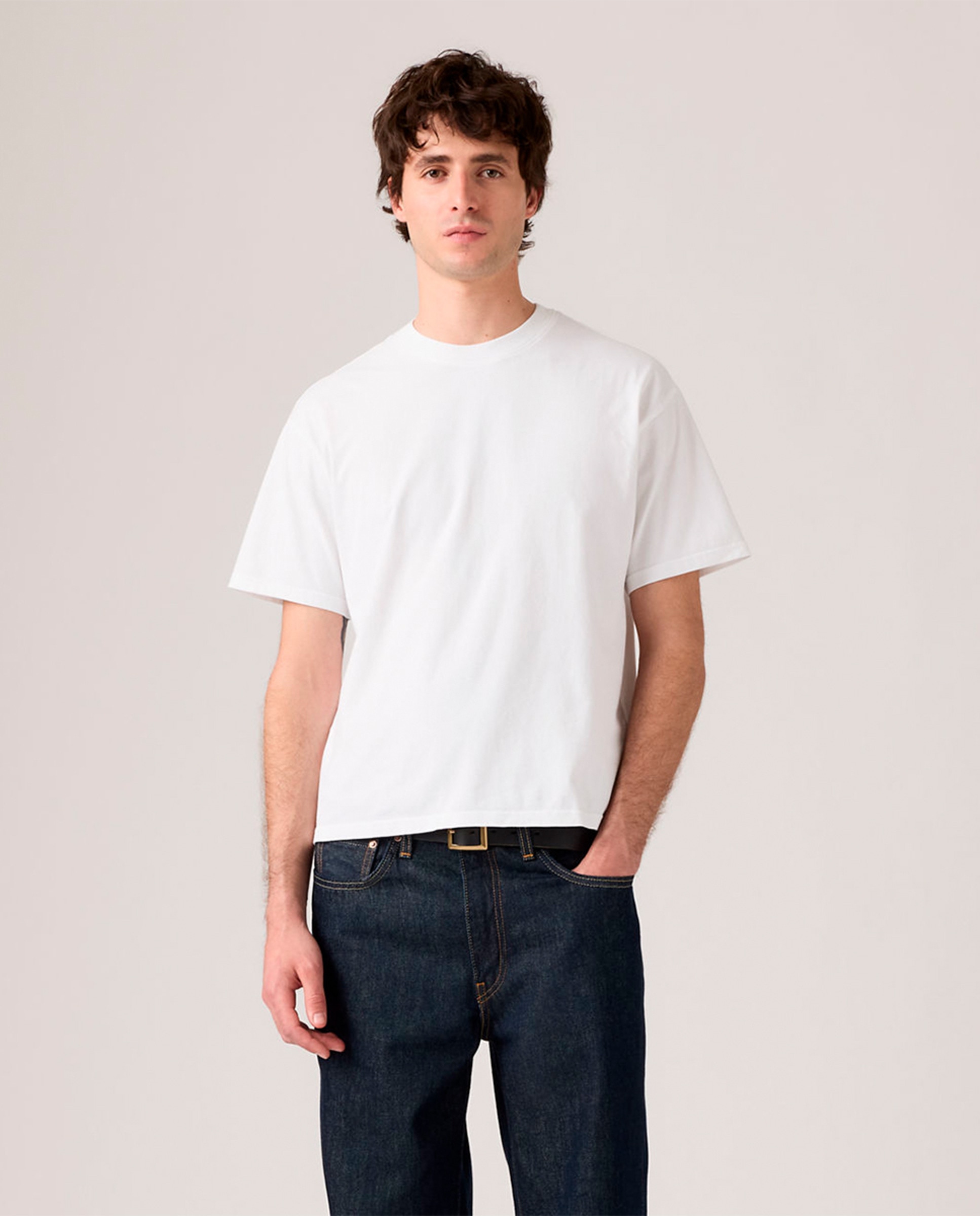 Imagem 0 de T-shirt Cropped de Manga Curta com Gola Redonda